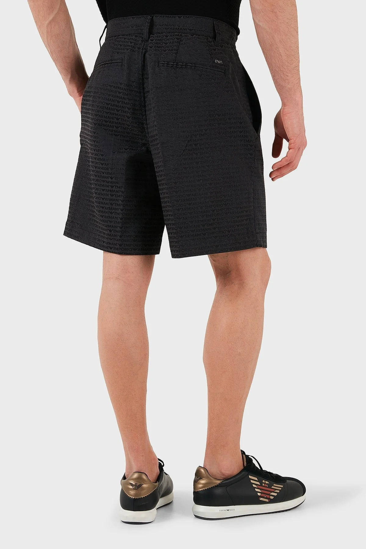 Emporio Armani Jakarlı Pamuklu Regular Fit Yüksek Bel Geniş Paça Erkek Short EM001200 AF13688 U8168 SİYAH - 6