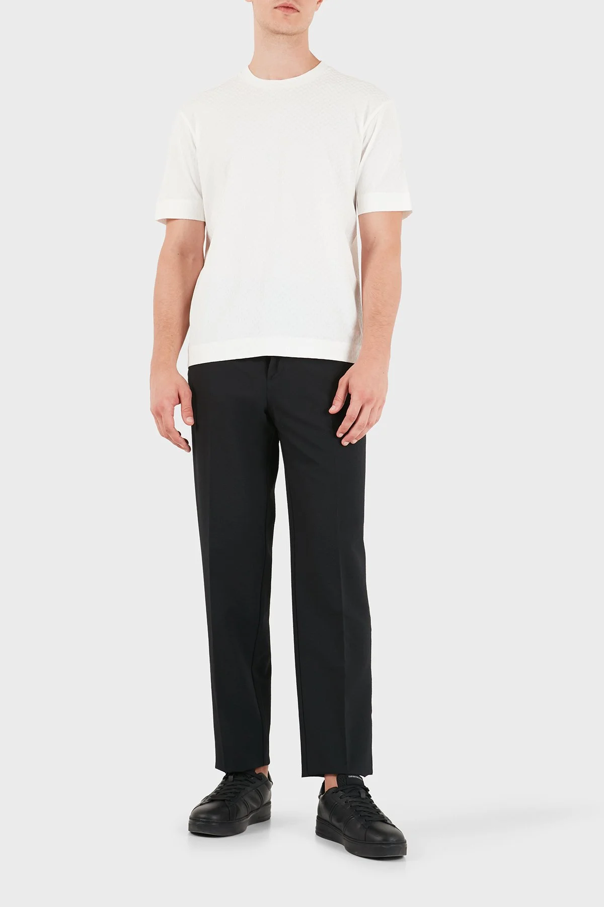 Emporio Armani Jakarlı Regular Fit Bisiklet Yaka Erkek T Shirt EM007038 AF10762 F0240 Beyaz - 2