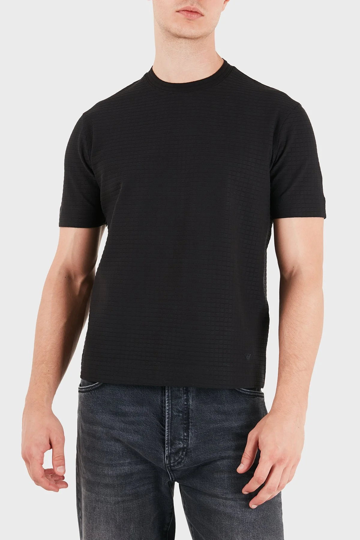 Emporio Armani Jakarlı Regular Fit Bisiklet Yaka Erkek T Shirt EM007038 AF10762 FC374 Siyah - 1