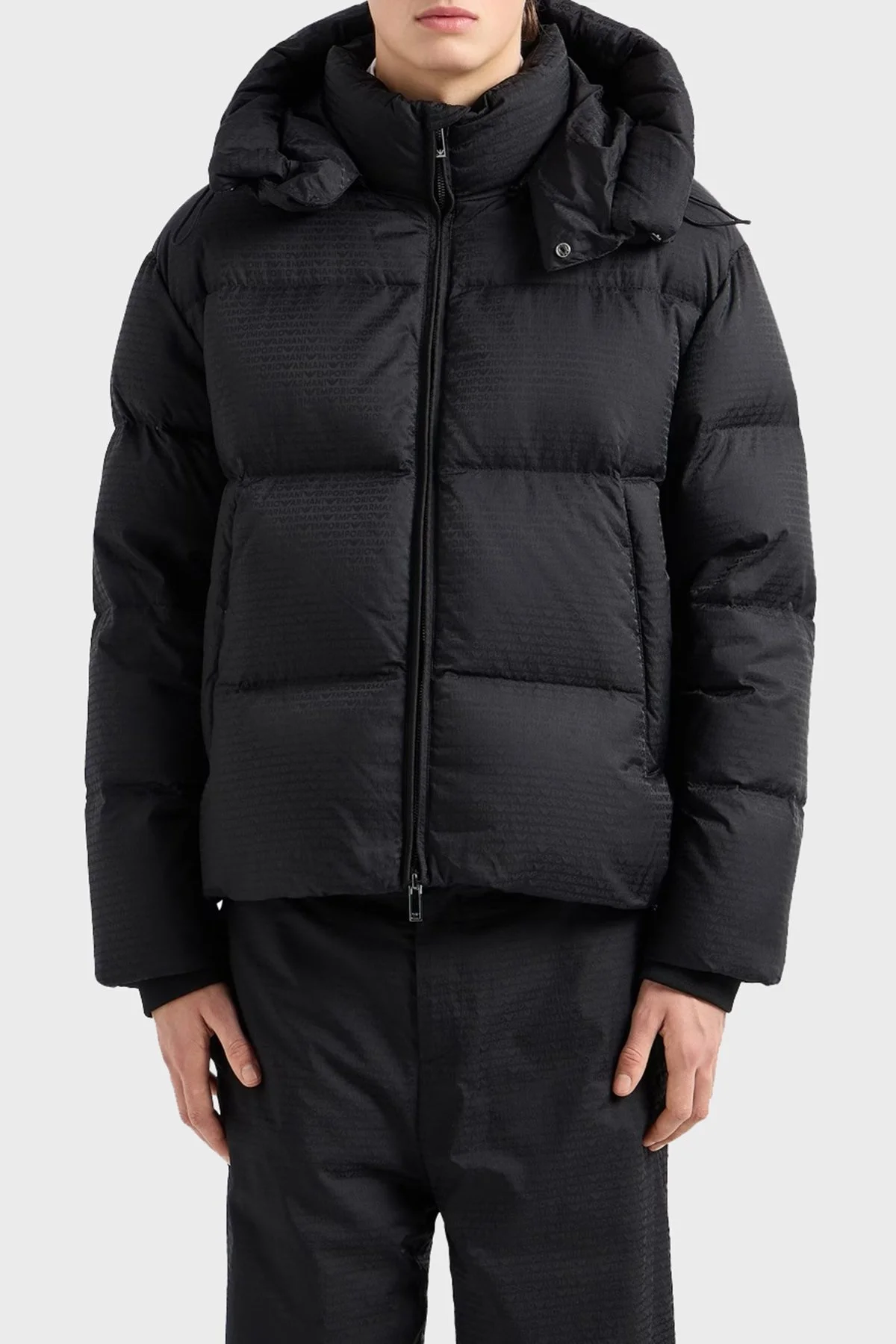 Emporio Armani Jakarlı Regular Fit Kuş Tüyü Dolgulu Çıkarılabilir Kapüşonlu Şişme Erkek Mont 6D1BC3 1NNXZ 0999 SİYAH - 1