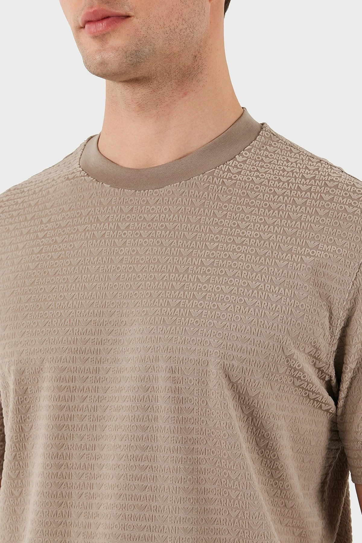 Emporio Armani Jakarlı Regular Fit Pamuklu Bisiklet Yaka Erkek T Shirt EM001288 AF10017 F6063 BEJ - 6