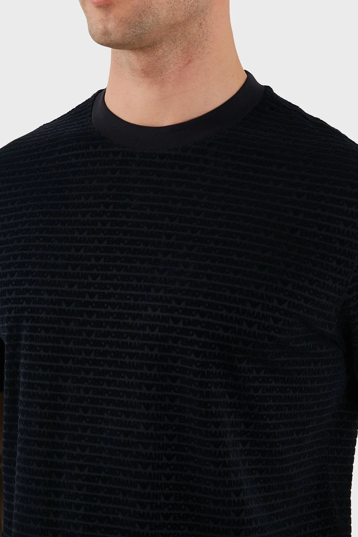 Emporio Armani Jakarlı Regular Fit Pamuklu Bisiklet Yaka Erkek T Shirt EM001288 AF10017 FB229 LACİVERT - 6