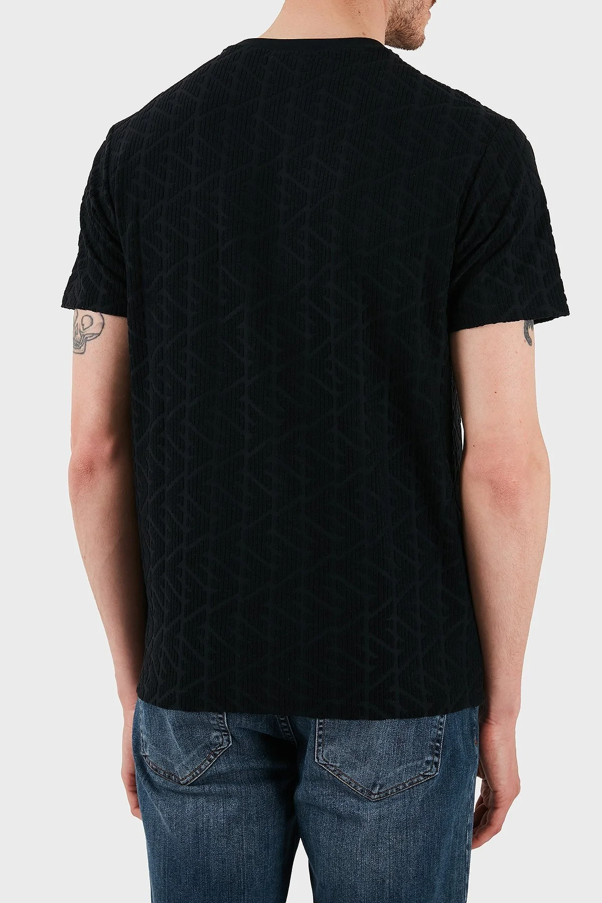 Emporio Armani Kabartma Logolu Regular Fit Bisiklet Yaka Erkek T Shirt EM000692 AF12362 UC001 SİYAH - 3