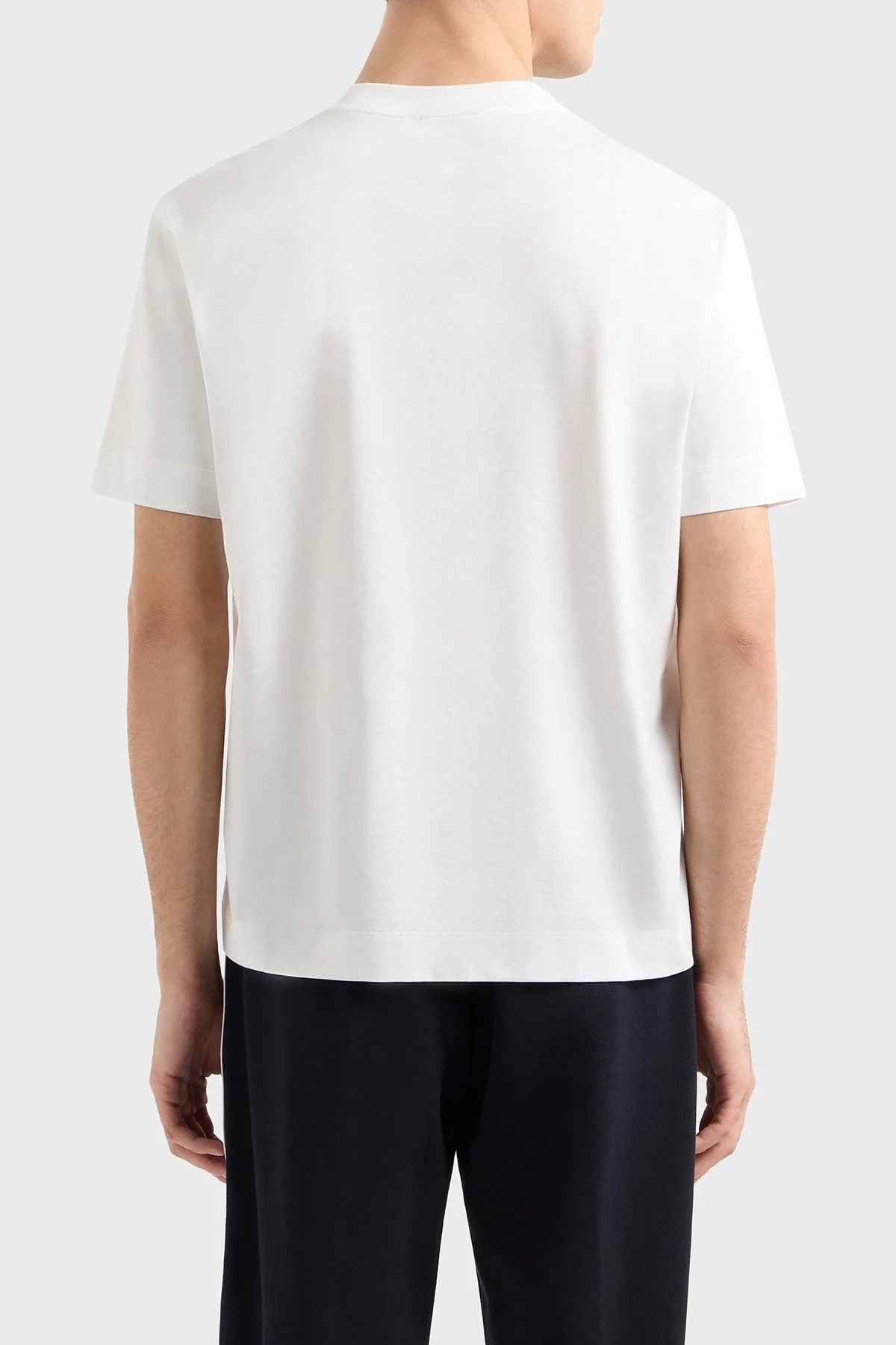 Emporio Armani Kabartmalı Logo % 100 Pamuk Regular Fit Bisiklet Yaka Erkek T Shirt EM001040 AF13669 U0003 BEYAZ - 3