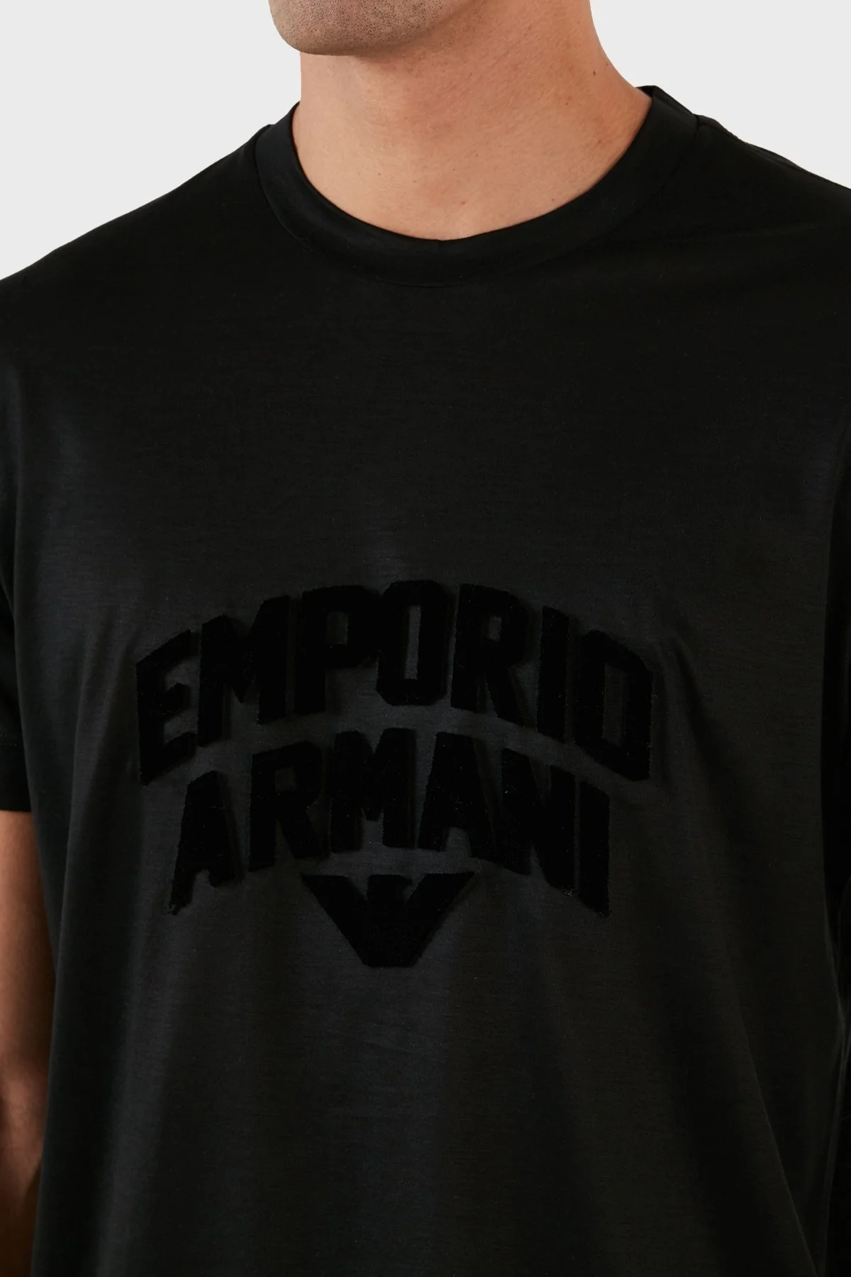Emporio Armani Kabartmalı Logo Baskılı Bisiklet Yaka Regular Fit Erkek T Shirt 3R1TBG 1JUVZ 0081 SİYAH - 10