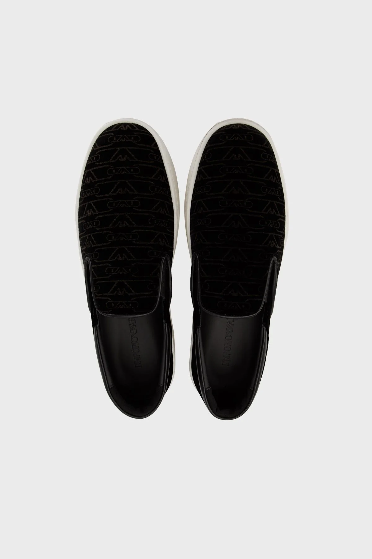Emporio Armani Kadife Logolu Kalın Tabanlı Loafer Bayan Ayakkabı X3Y007 XR235 00002 SİYAH - 9