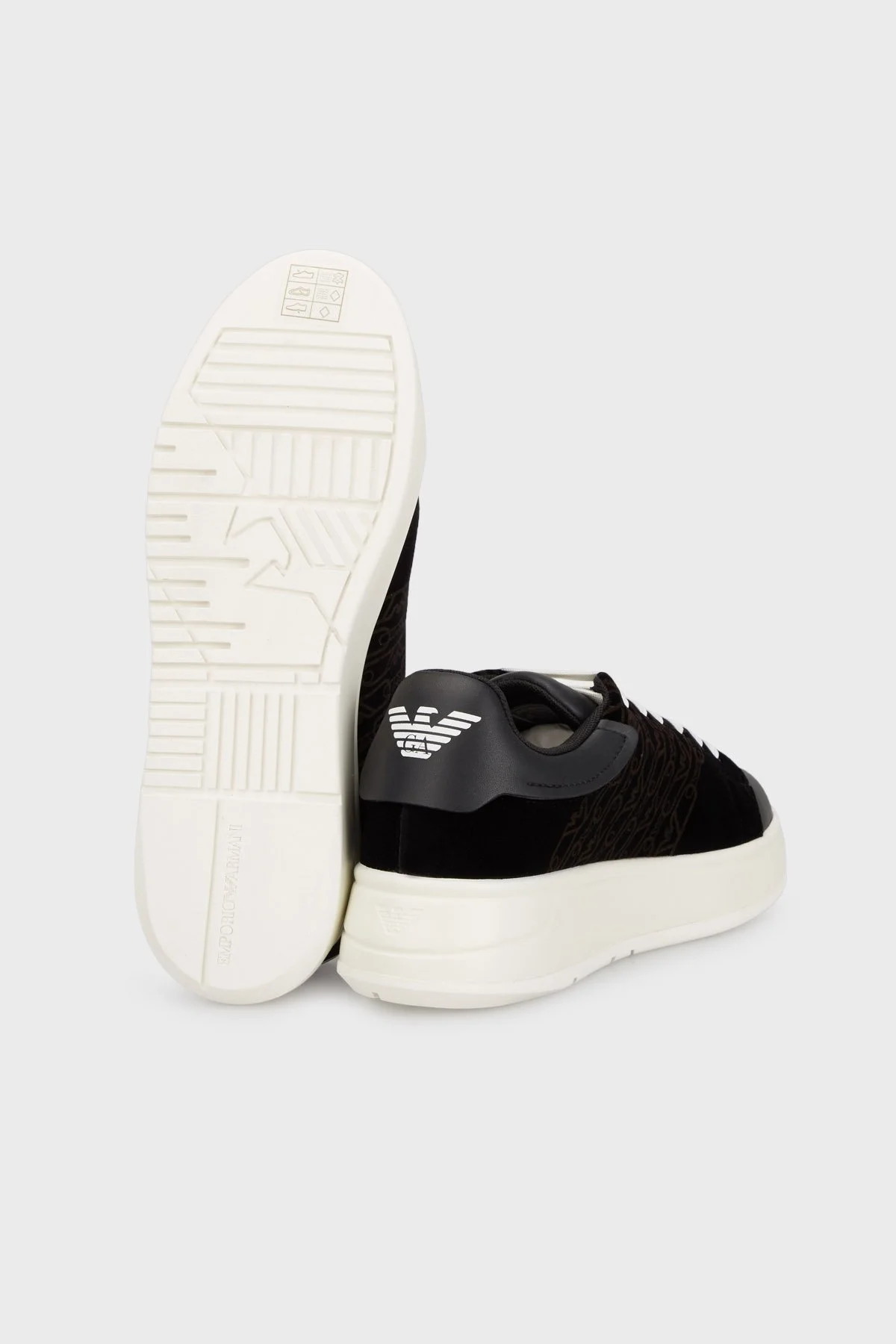 Emporio Armani Kadife Logolu Kalın Tabanlı Sneaker Bayan Ayakkabı X3X024 XR228 00002 SİYAH - 8