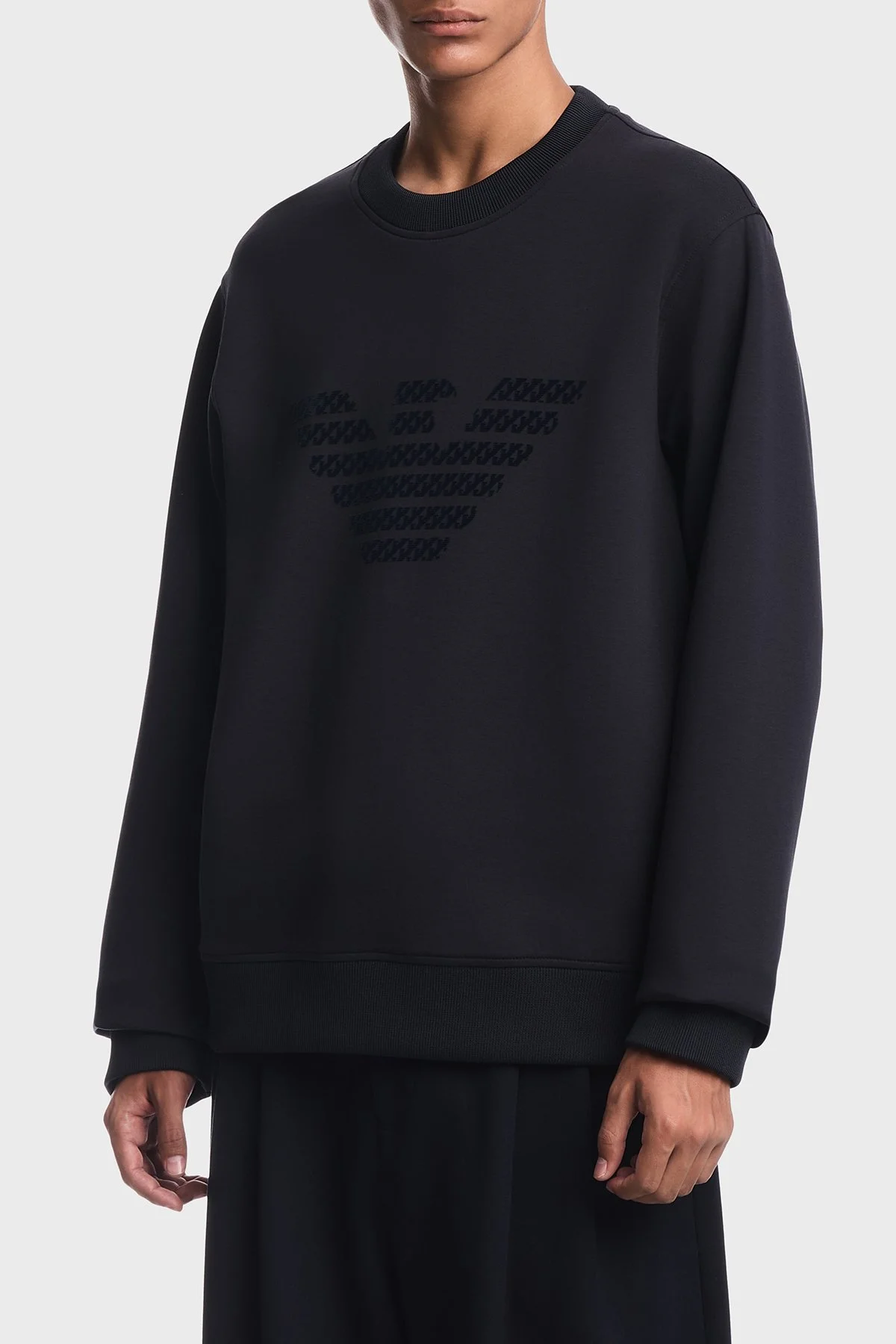 Emporio Armani Kadife Logolu Regular Fit Bisiklet Yaka Erkek Sweat EM006841 AF10013 MB845 Lacivert - 1