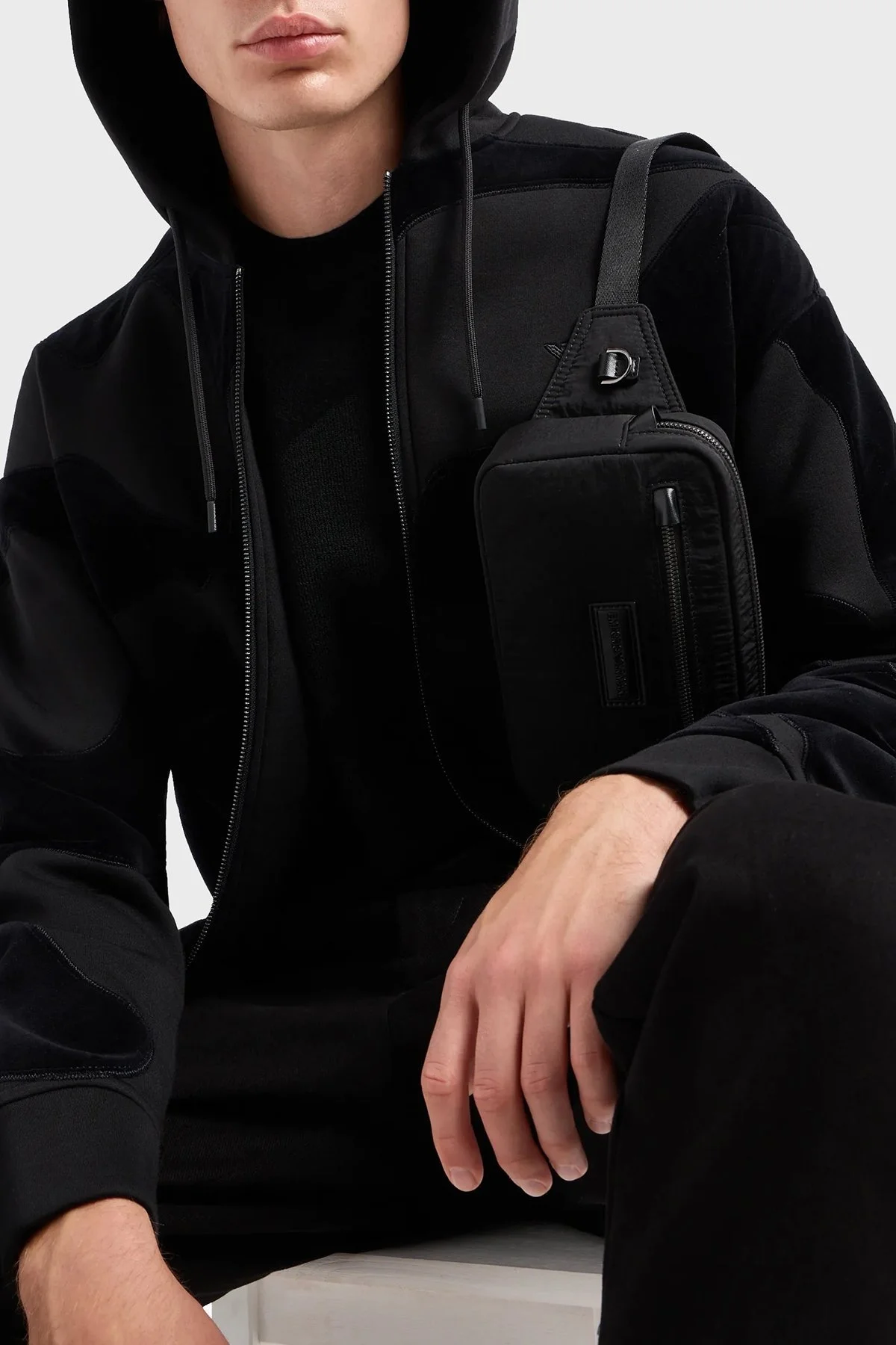 Emporio Armani Kamuflaj Desenli Kapüşonlu Fermuarlı Oversize Erkek Sweat 6R1MF9 1JUWZ 0999 SİYAH - 5