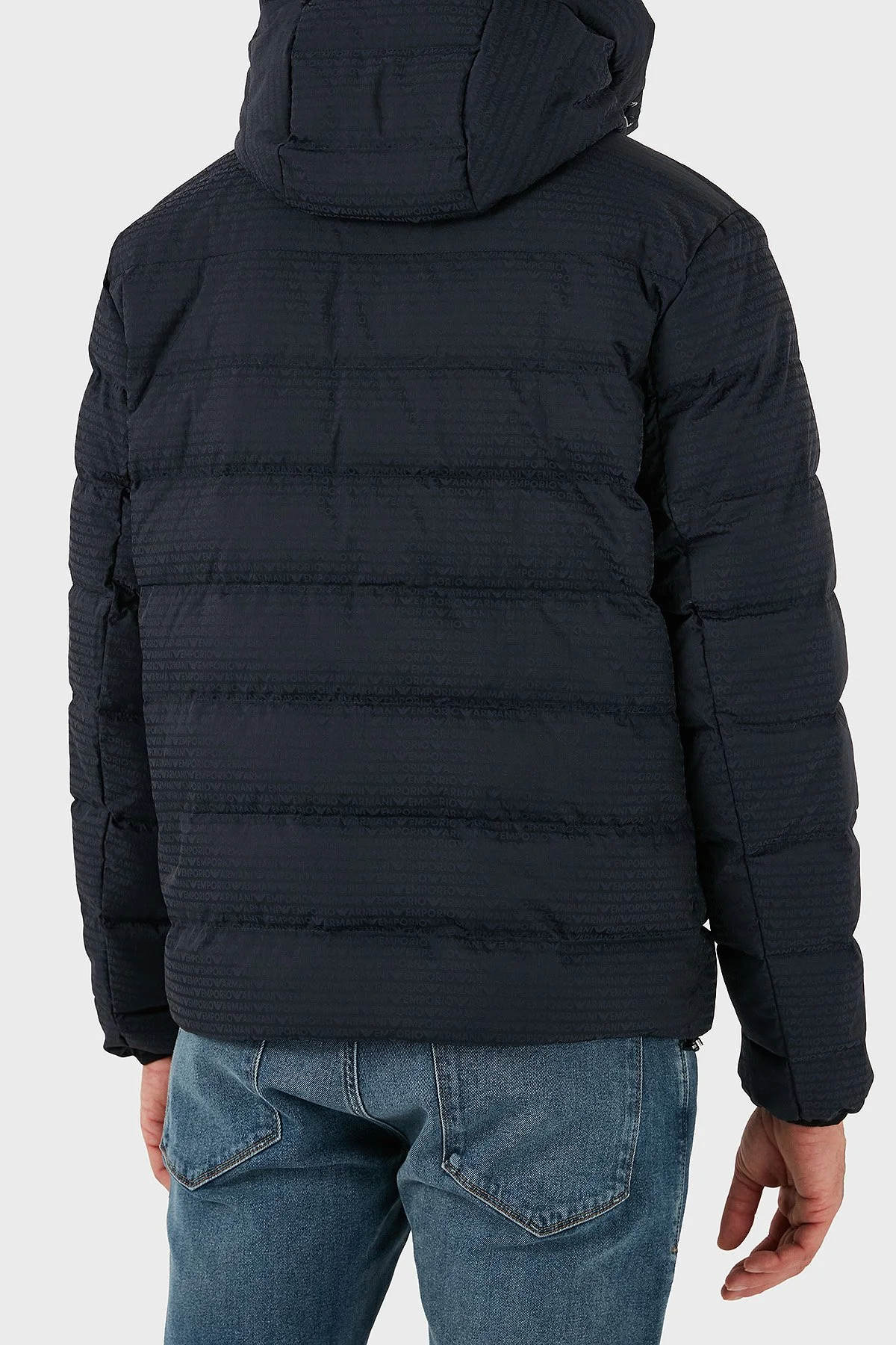 Emporio Armani Kapitoneli 4G Logolu Regular Fit Kapüşonlu Şişme Erkek Mont EM003043 AF15384 UB118 LACİVERT - 3