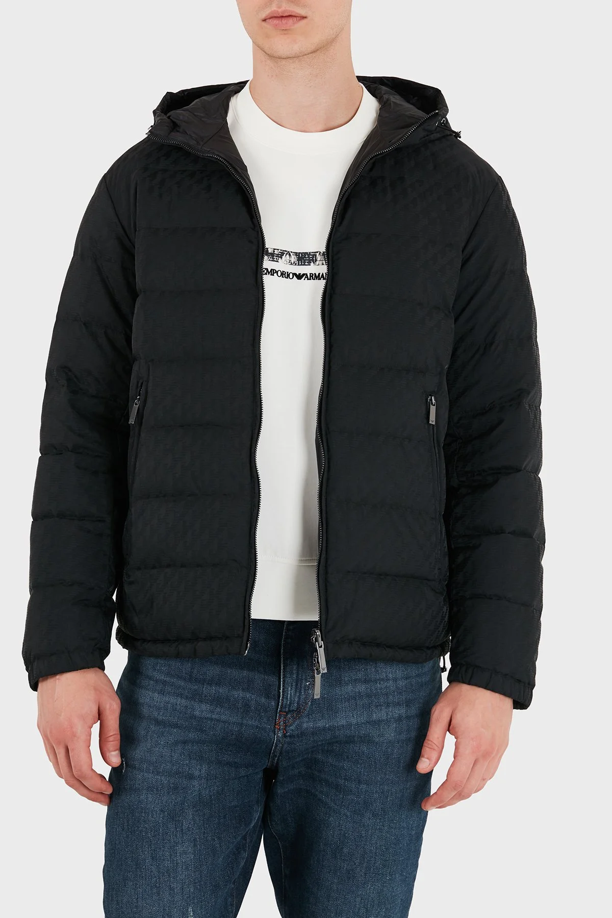 Emporio Armani Kapitoneli Kuş Tüyü Dolgulu Çift Taraflı Erkek Mont EM006732 AF28007 FC043 Siyah-beyaz - 1