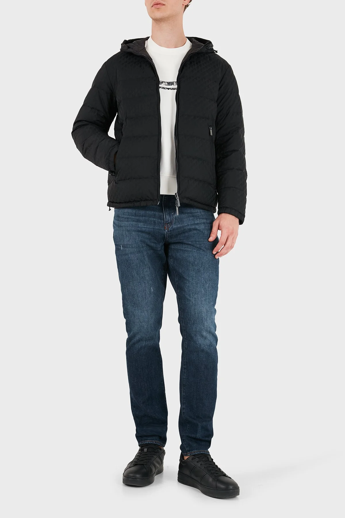 Emporio Armani Kapitoneli Kuş Tüyü Dolgulu Çift Taraflı Erkek Mont EM006732 AF28007 FC043 Siyah-beyaz - 2