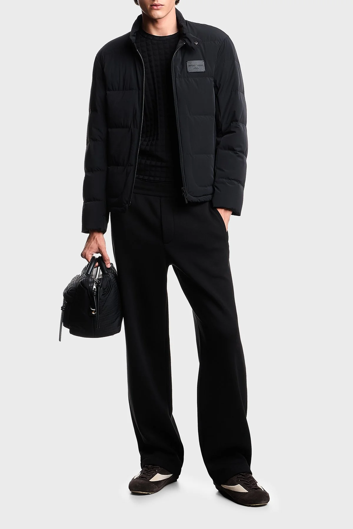 Emporio Armani Kapitoneli Logolu Regular Fit Dik Yaka Erkek Mont EM003278 AF18499 UC001 SİYAH - 2