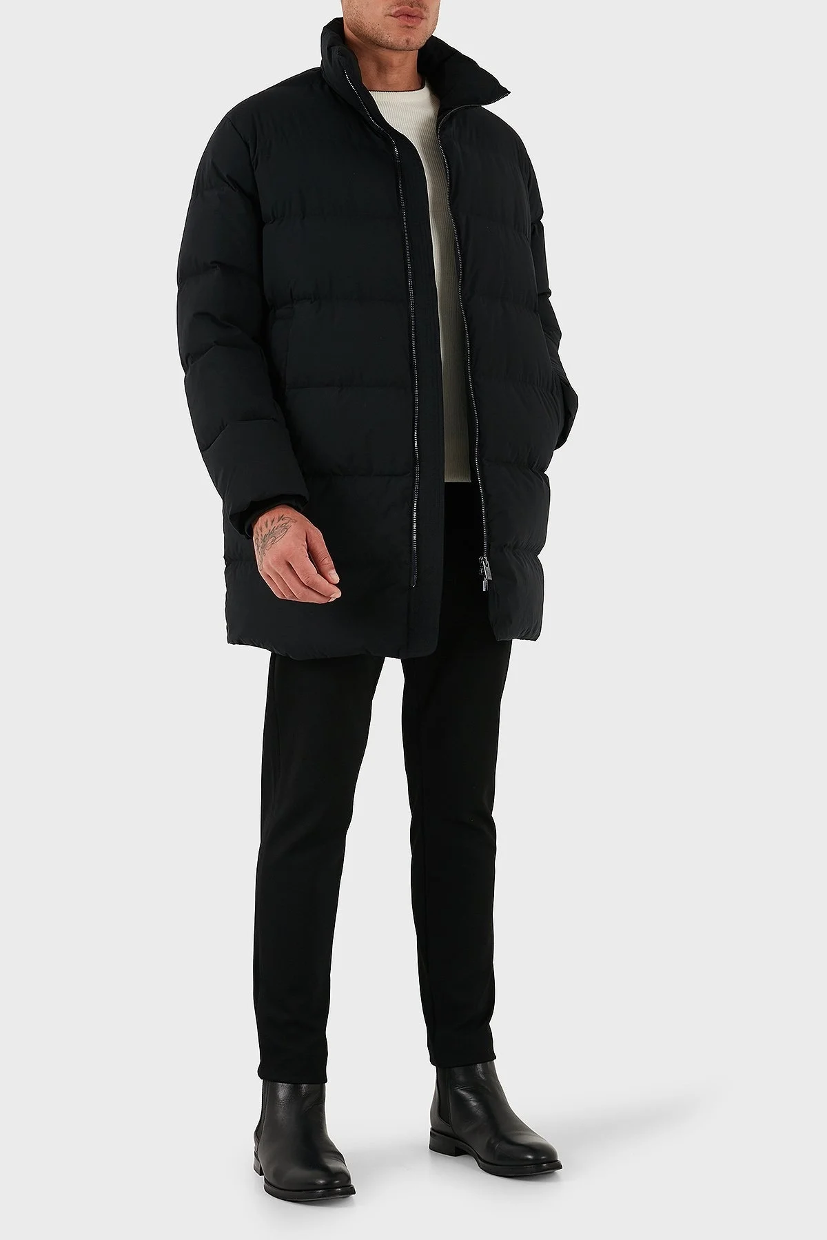 Emporio Armani Kapitoneli Oversize Fit Kuş Tüyü Dolgulu Dik Yaka Şişme Erkek Mont 8N1LA5 1NLRZ 0999 SİYAH - 2
