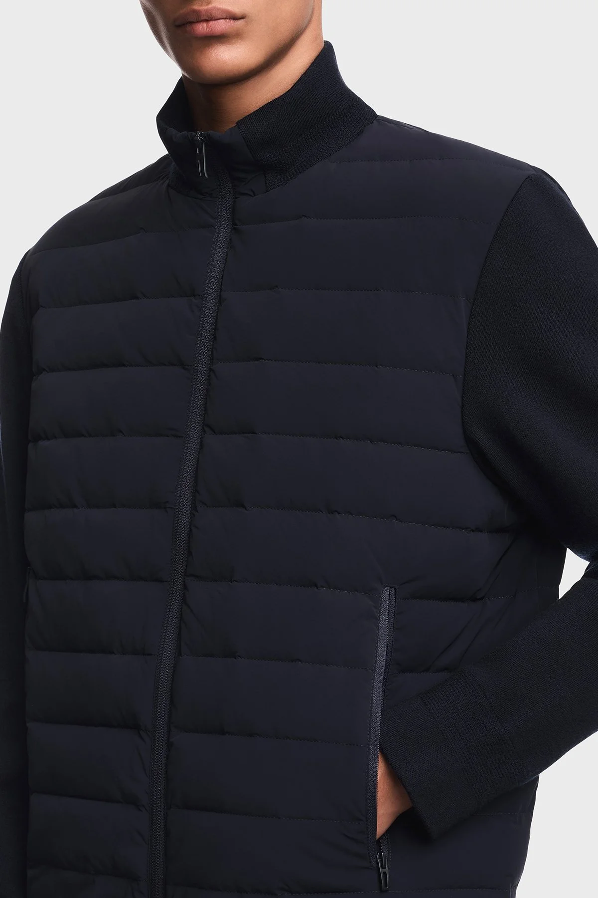 Emporio Armani Kapitoneli Regular Fit Dik Yaka Erkek Mont EM006382 AF13772 UB118 Lacivert - 5