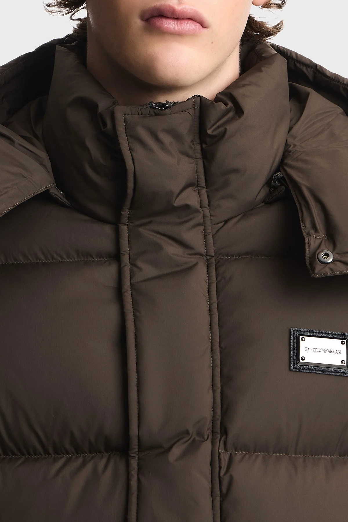 Emporio Armani Kapitoneli Regular Fit Kapüşonlu Yaka Kuş Tüyü Dolgulu Erkek Mont EM006745 AF18231 U7003 Haki - 5