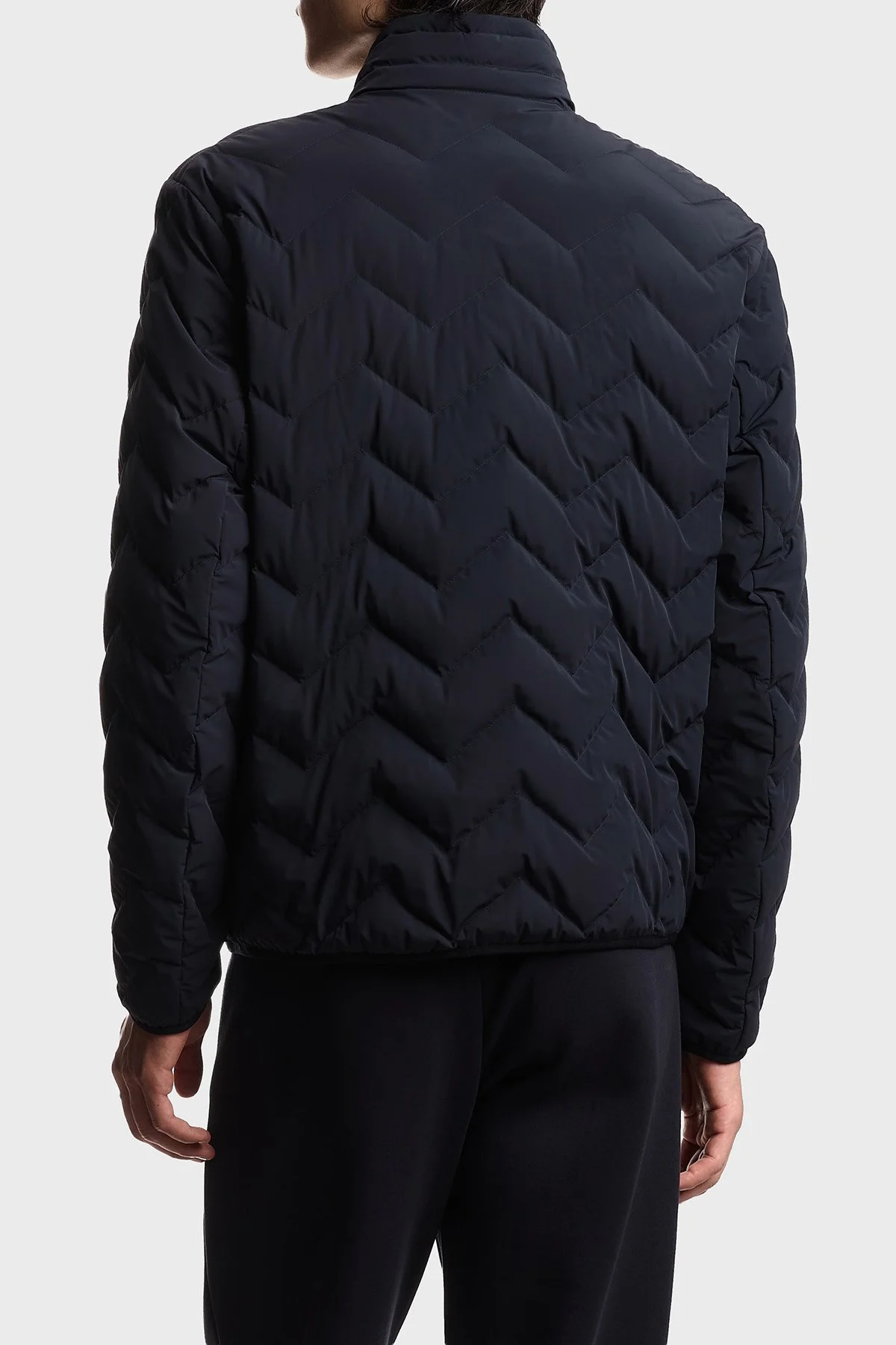 Emporio Armani Kapitoneli Su İtici Dik Yaka Erkek Mont EM004947 AF18499 UB118 Lacivert - 3