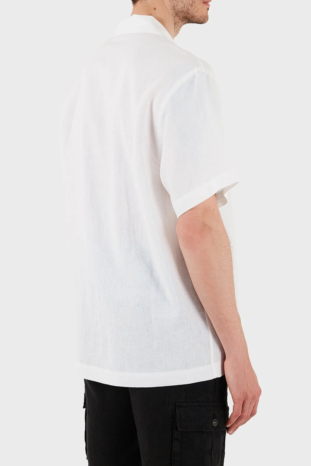 Emporio Armani Keten Karışımlı Regular Fit Kısa Kollu Apaş Yaka Erkek Gömlek EM000593 AF12356 U0002 BEYAZ - 3