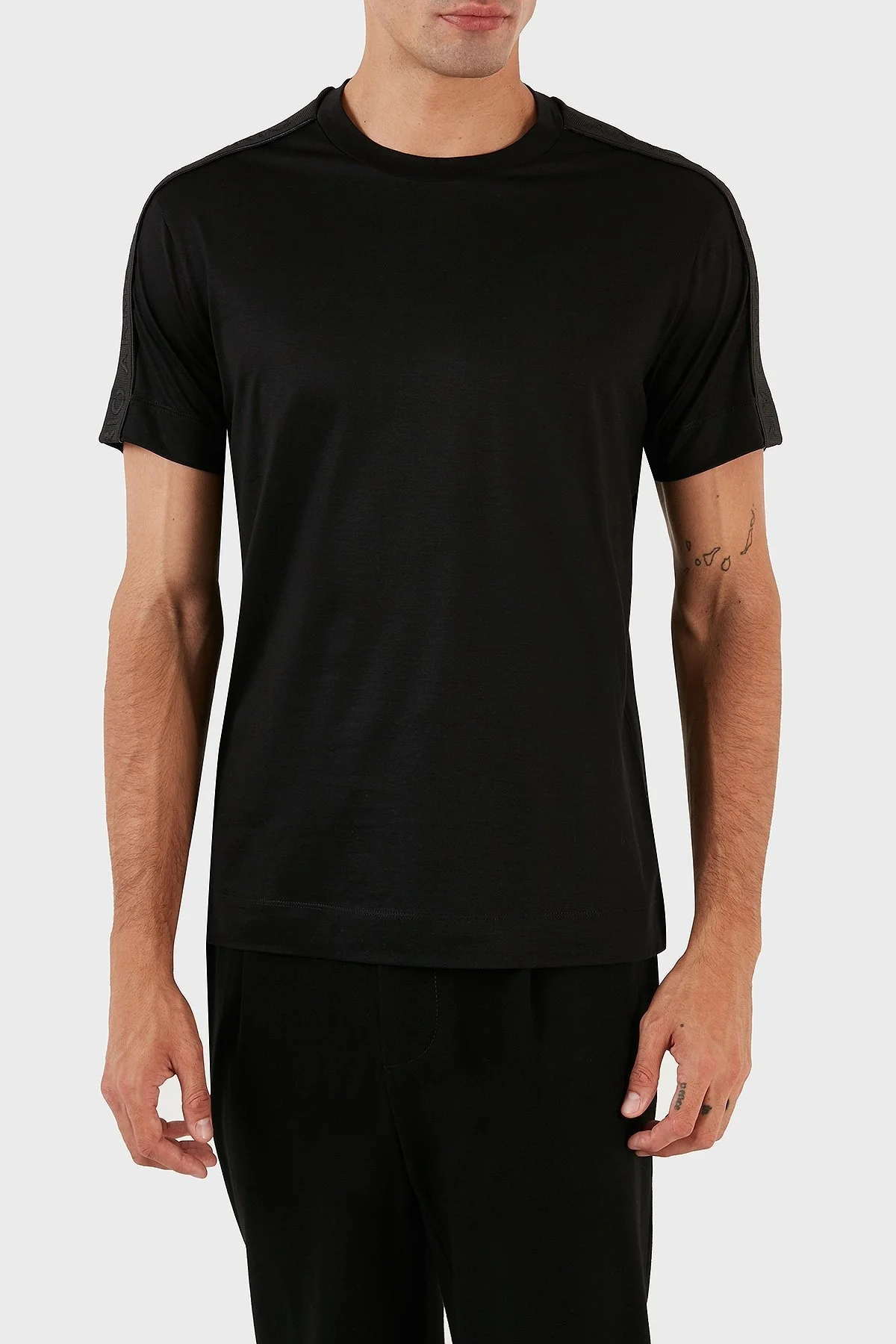 Emporio Armani Logo Bantlı Bisiklet Yaka Regular Fit Erkek T Shirt 3R1T63 1JUVZ 0999 SİYAH - 4