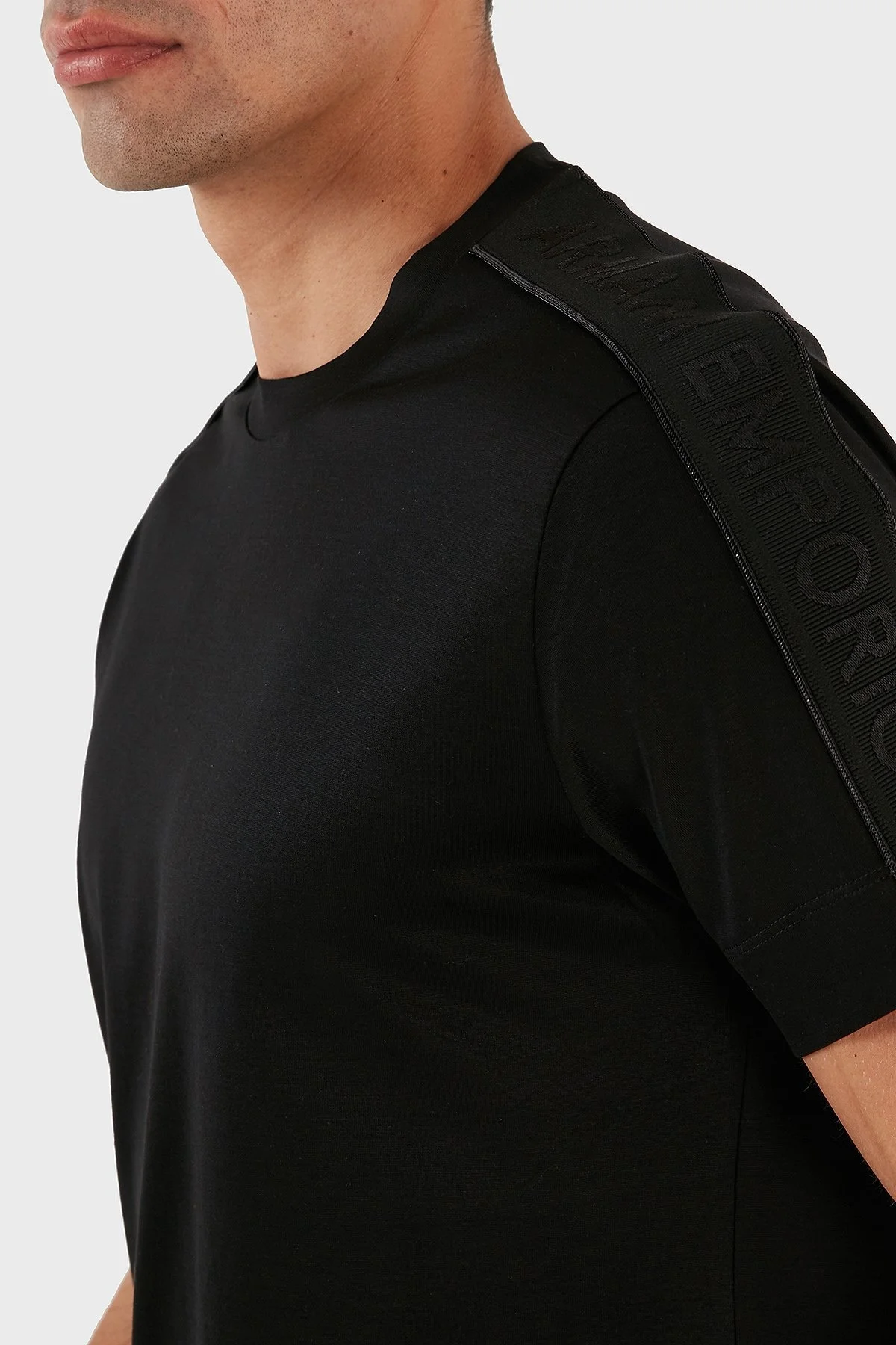 Emporio Armani Logo Bantlı Bisiklet Yaka Regular Fit Erkek T Shirt 3R1T63 1JUVZ 0999 SİYAH - 5