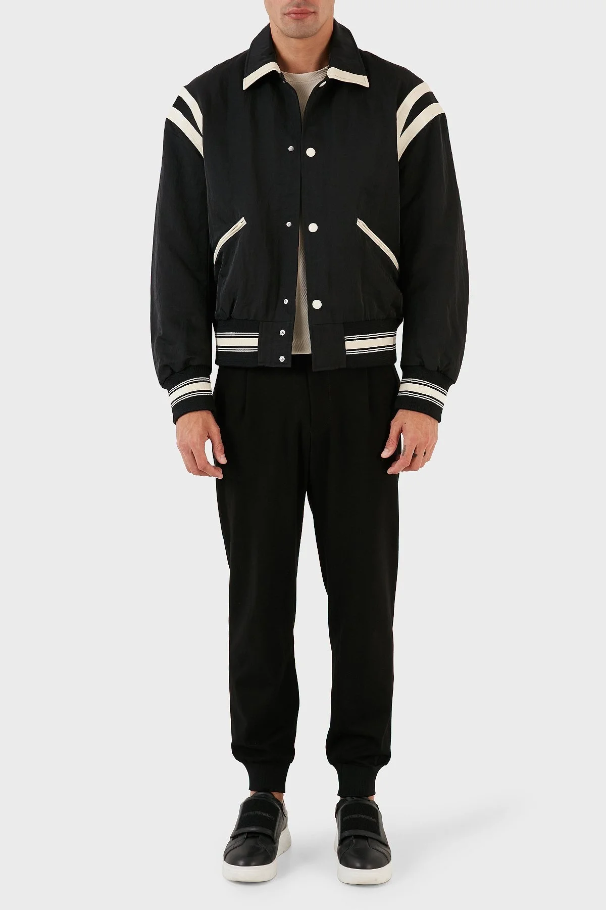 Emporio Armani Logo İşlemeli Renk Bloklu Regular Fit Spor Bomber Erkek Ceket 6R1BZ2 1NZOZ 0999 SİYAH - 4