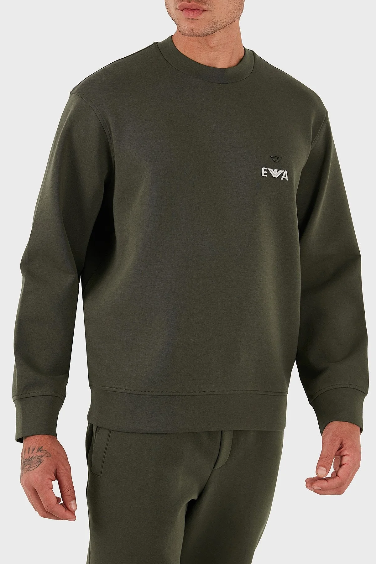 Emporio Armani Logo İşlemeli Streç Pamuklu Regular Fit Bisiklet Yaka Erkek Sweat EM002919 AF10013 U8120 HAKİ - 12