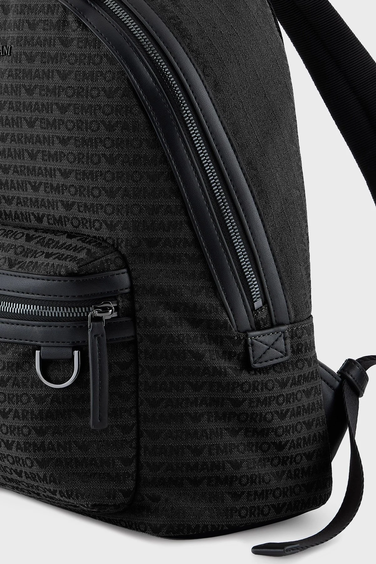 Emporio Armani Logo Kaplı Jakarlı Ayarlanabilir Askılı Erkek Sırt Çantası EM001209 AF13823 U8168 SİYAH - 6