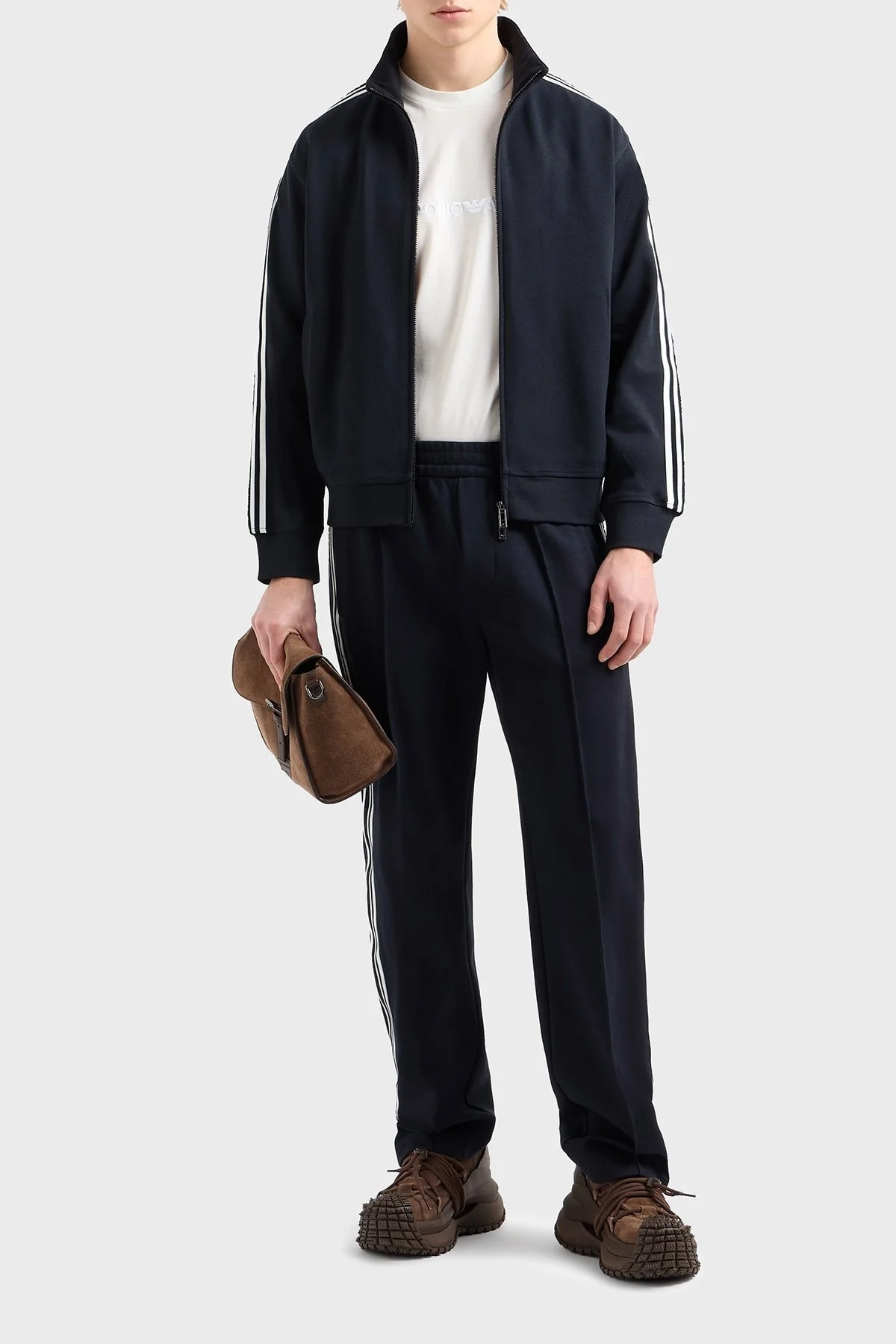 Emporio Armani Logo Nakışlı Pamuklu Regular Fit Bisiklet Yaka Erkek T Shirt EM001070 AF13747 U0003 BEYAZ - 2