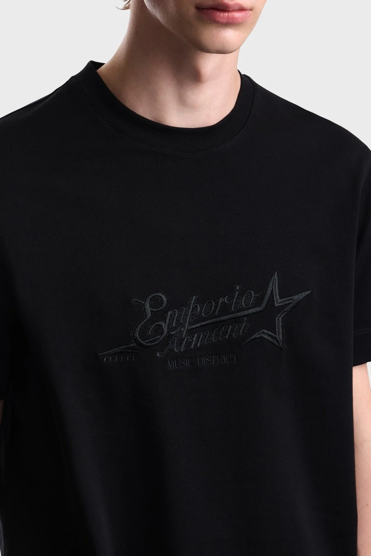 Emporio Armani Logolu % 100 Pamuk Regular Fit Bisiklet Yaka Erkek T Shirt EM006809 AF13715 UC001 Siyah - 4