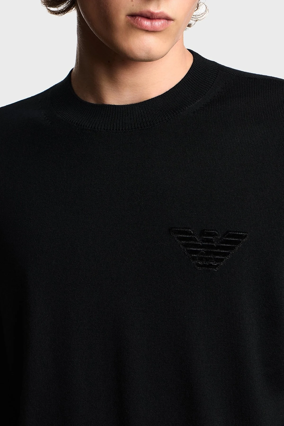 Emporio Armani Logolu % 100 Yün Regular Fit Bisiklet Yaka Erkek Kazak EM002419 AF14158 UC001 SİYAH - 4