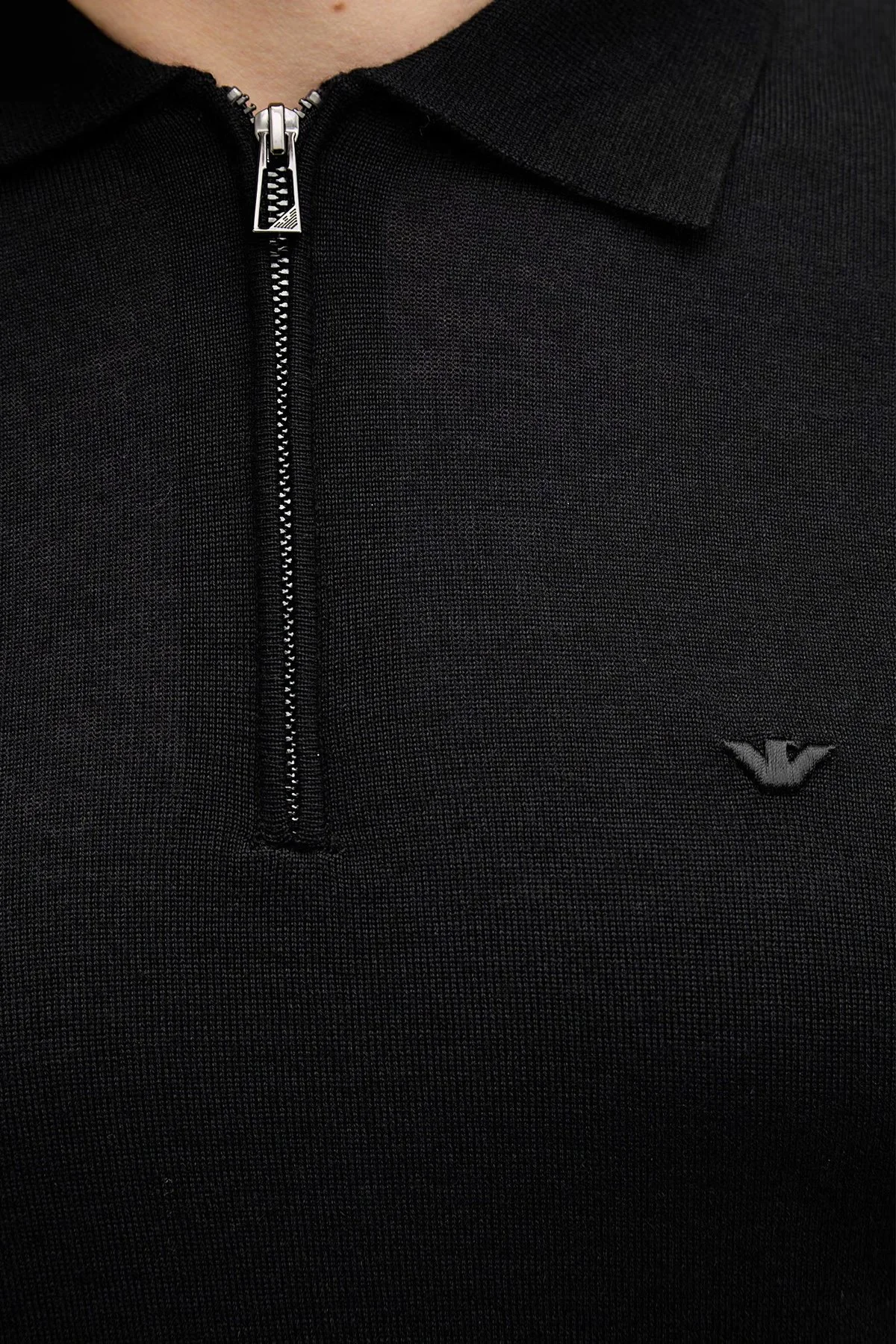 Emporio Armani Logolu % 100 Yün Yarım Fermuarlı Erkek Polo EM004381 AF23421 UC001 Siyah - 5