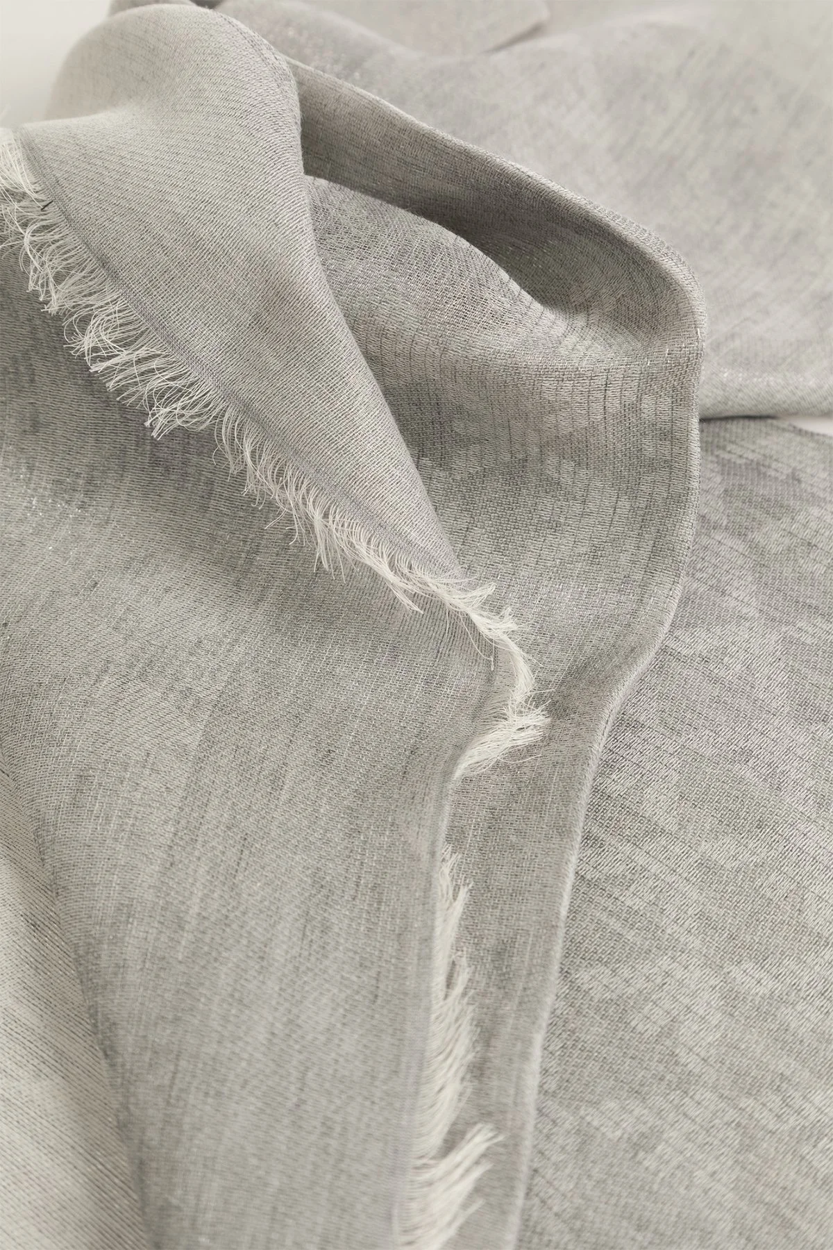 Emporio Armani Logolu 72 x 181 cm Bayan Şal EW004587 AF25423 F8248 GRİ - 3