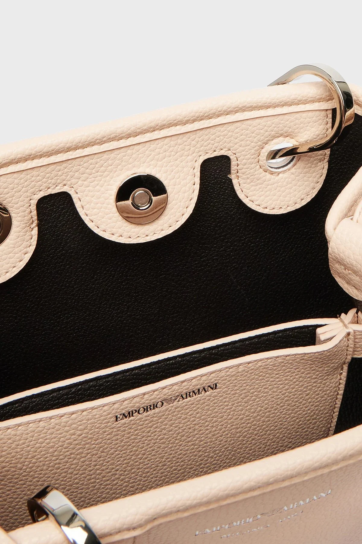 Emporio Armani Logolu Ayarlabilir ve Çıkarılabilir Askılı Kadın Çanta EW000382 AF12036 M1332 PUDRA - 6