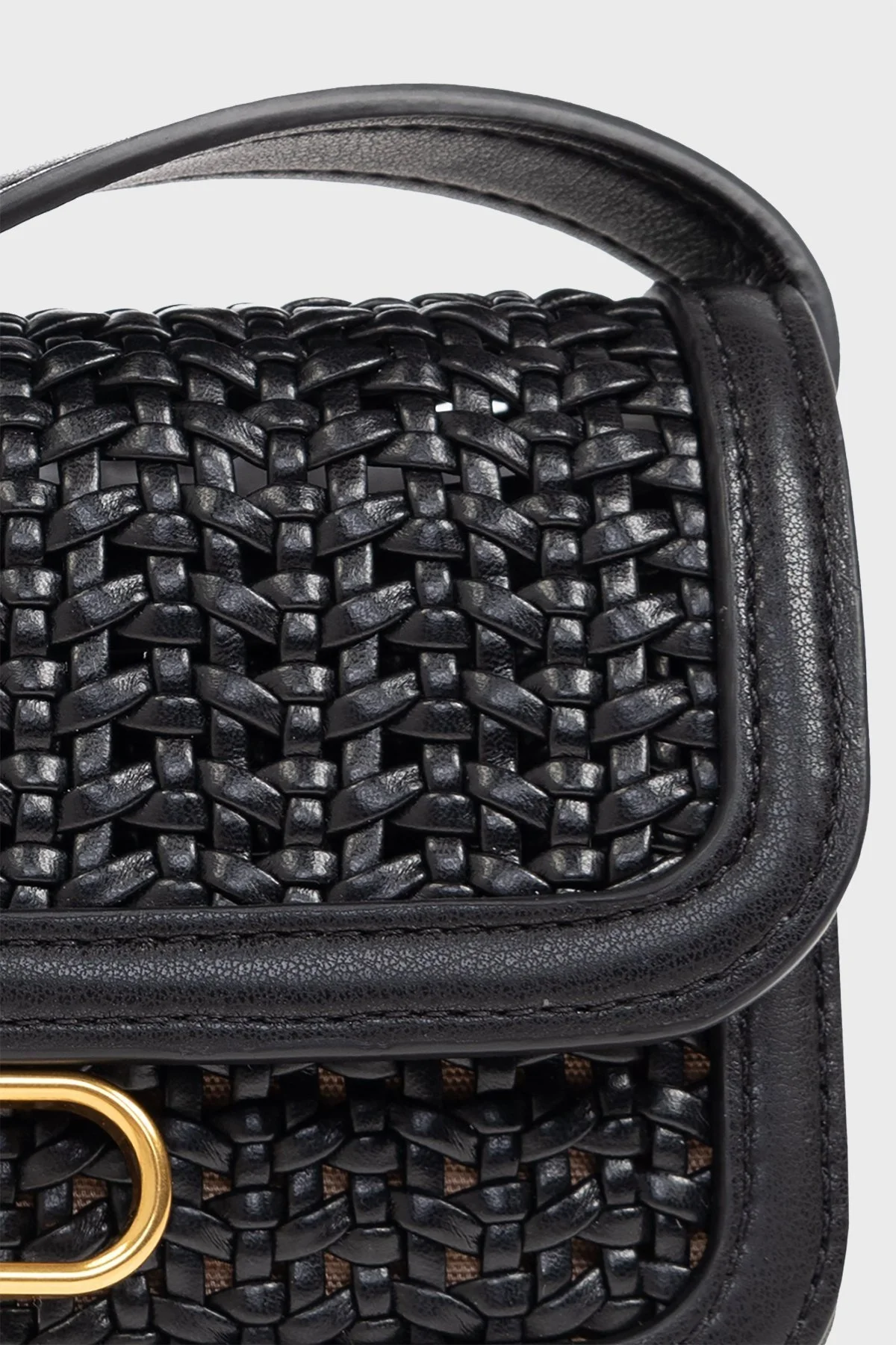 Emporio Armani Logolu Ayarlanabilir Askılı Bayan Telefon Çantası EW001212 AF15873 UC001 SİYAH - 12