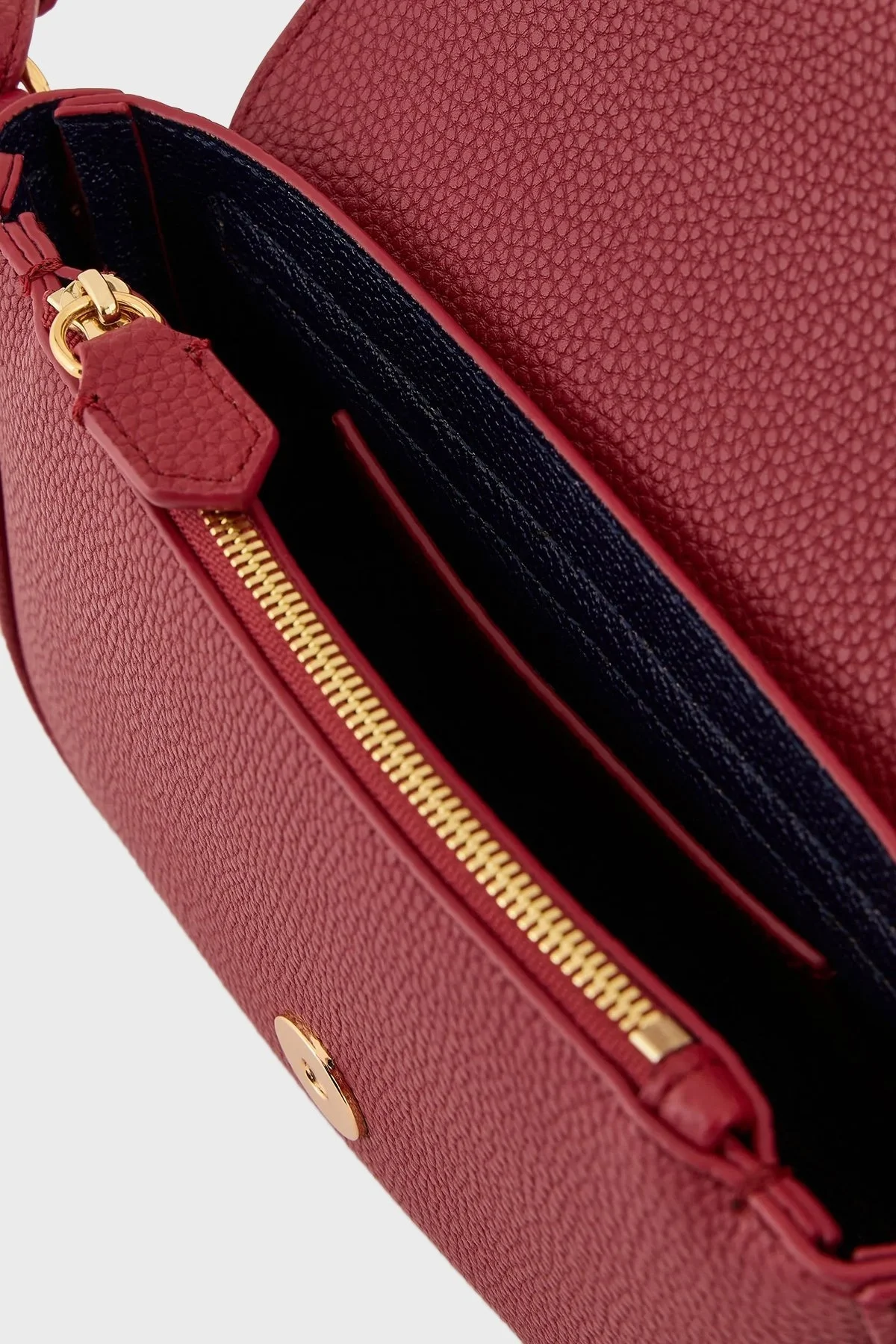 Emporio Armani Logolu Ayarlanabilir Omuz Askılı Bayan Çanta EW000538 AF12036 M5008 BORDO - 4