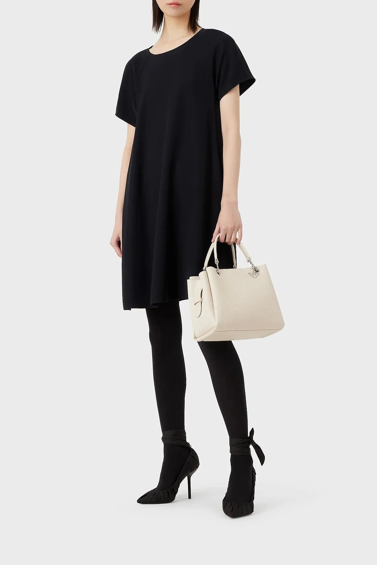 Emporio Armani Logolu Ayarlanabilir ve Çıkarılabilir Omuz Askılı Bayan Çanta Y3D159 YFN6E 87421 EKRU - 3