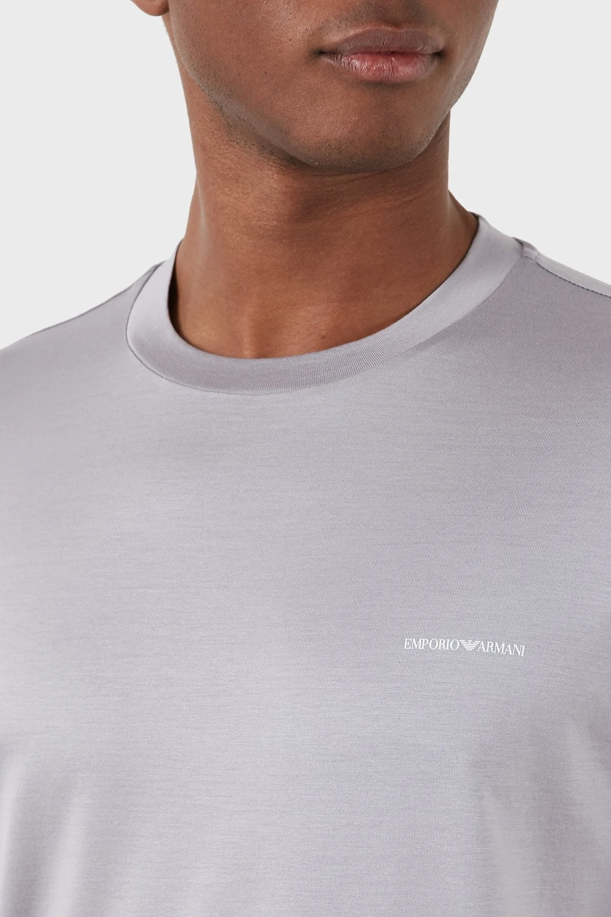 Emporio Armani Logolu Bisiklet Yaka Pamuk Karışımlı Regular Fit Erkek T Shirt 8N1TD8 1JUVZ 0844 LİLA - 4