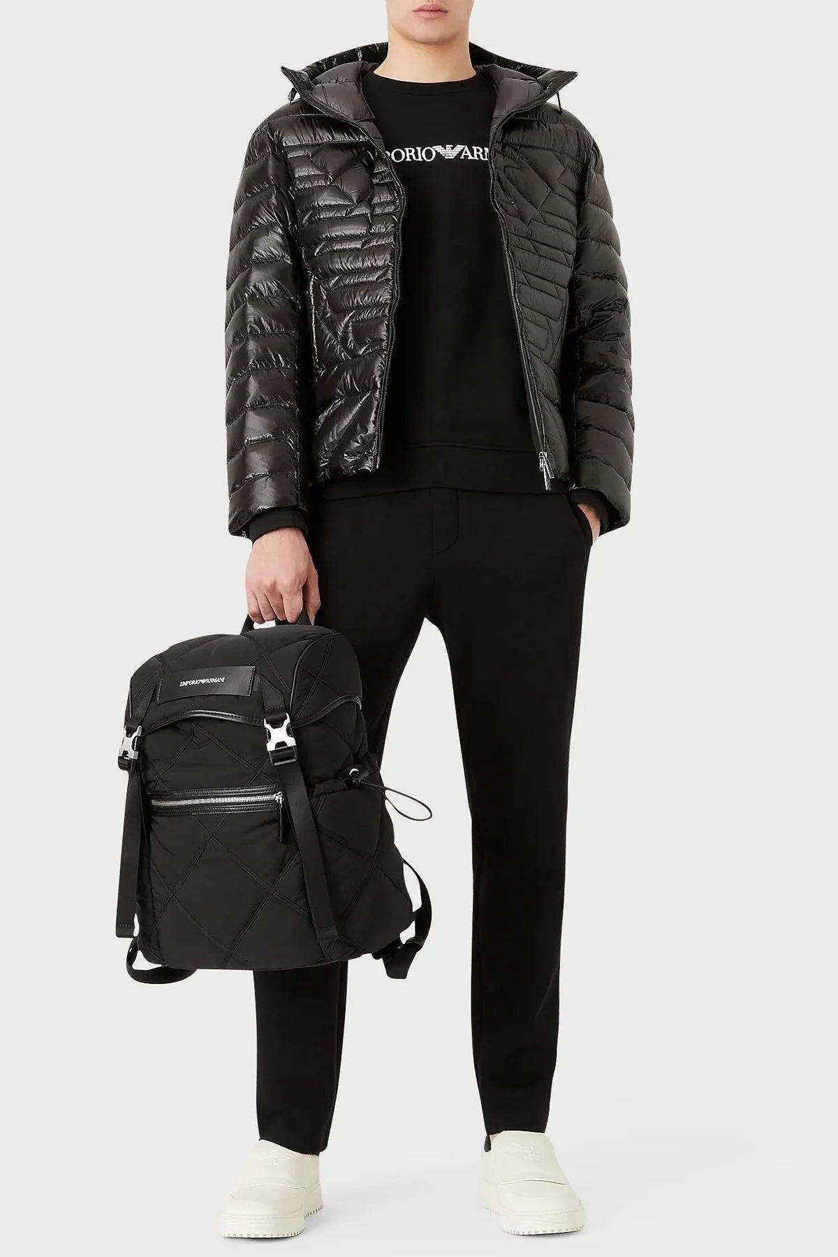 Emporio Armani Logolu Bisiklet Yaka Pamuklu Regular Fit Erkek Sweat 8N1MR6 1JRIZ F009 SİYAH - 3