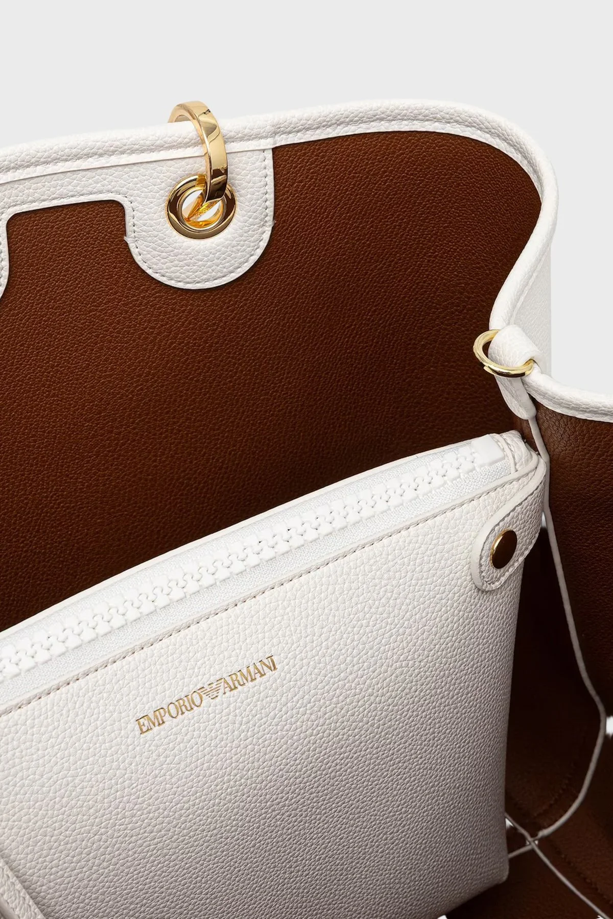 Emporio Armani Logolu Çıkarılabilir Askılı Kadın Çanta EW000360 AF12103 M0034 BEYAZ - 3