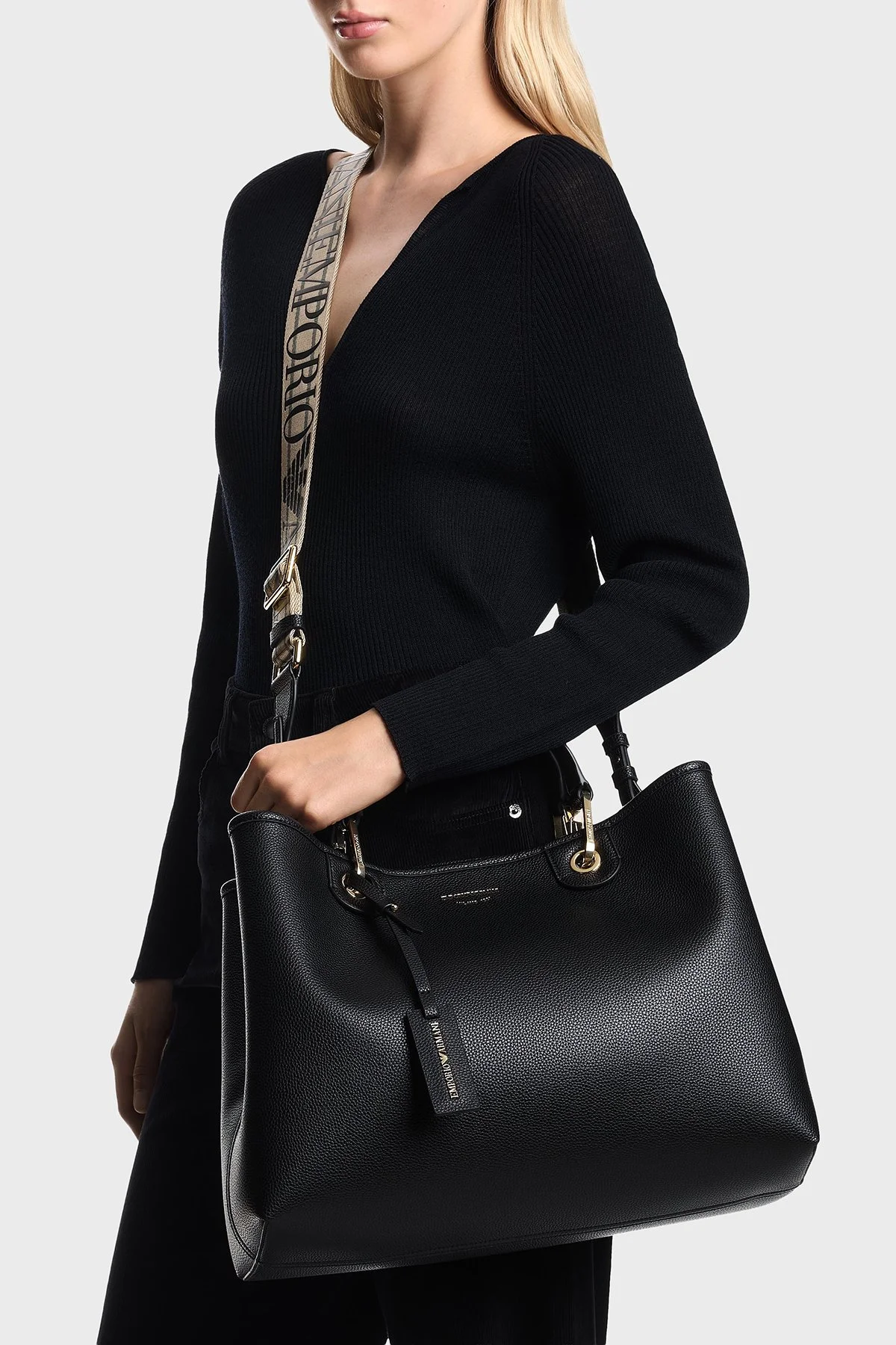 Emporio Armani Logolu Çıkarılabilir Askılı Kadın Çanta EW000360 AF12103 MC032 SİYAH-GÜMÜŞ - 2