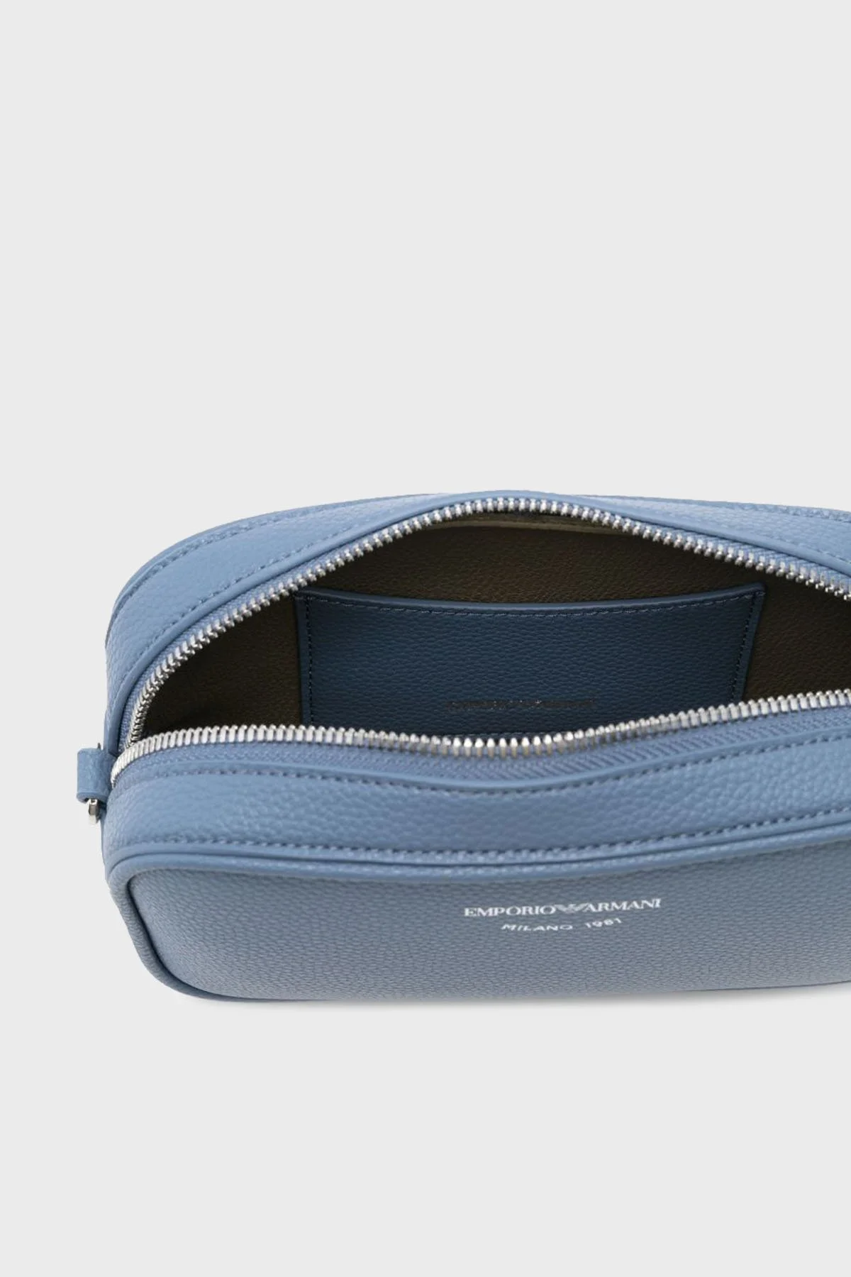 Emporio Armani Logolu Çıkarılabilir Askılı Kadın Çanta EW000537 AF12036 M8128 MAVİ - 4