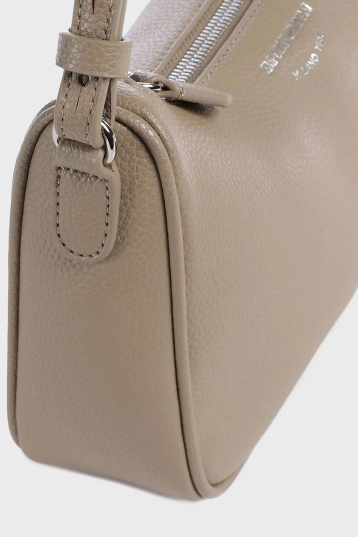 Emporio Armani Logolu Çıkarılabilir Askılı Bayan Çanta EW000539 AF12036 M1286 BEJ - 5