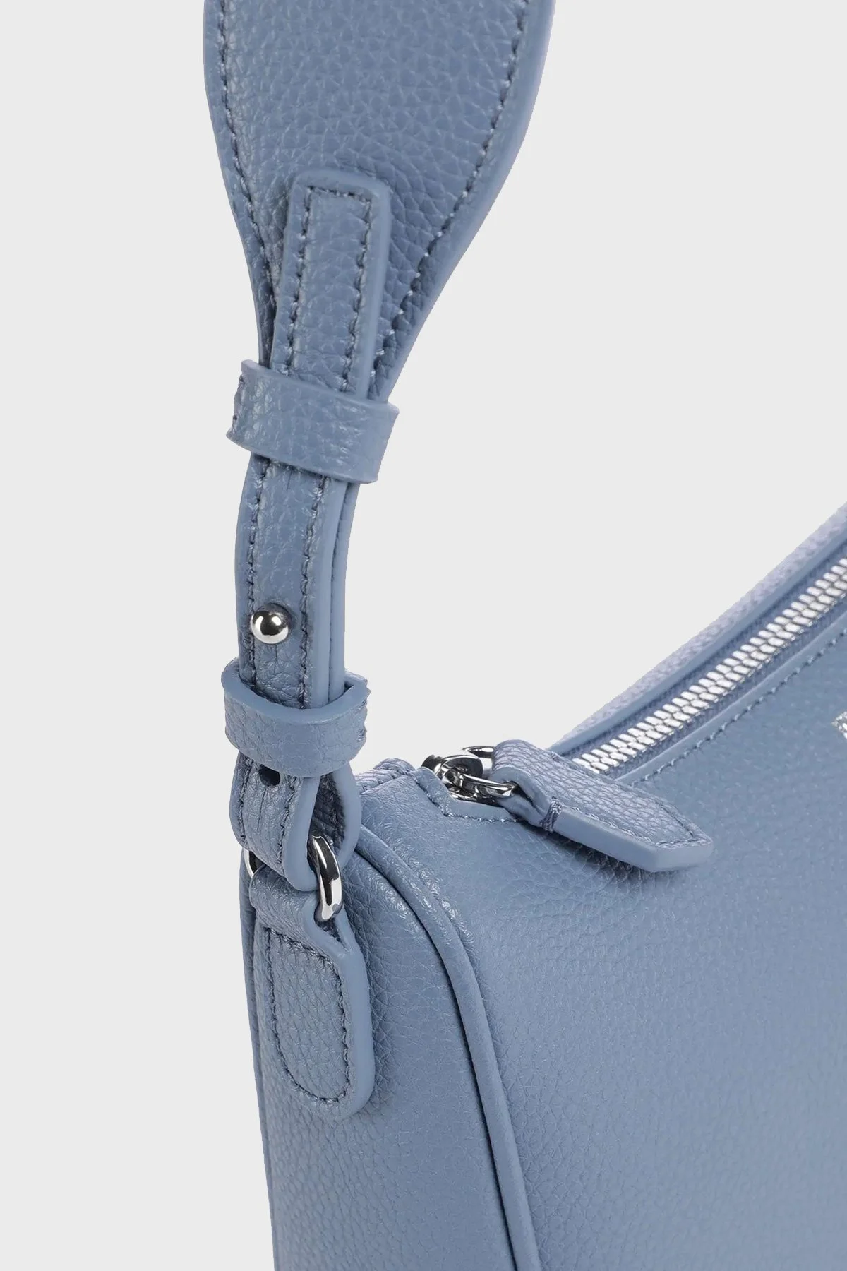 Emporio Armani Logolu Çıkarılabilir Askılı Kadın Çanta EW000539 AF12036 M8128 MAVİ - 3