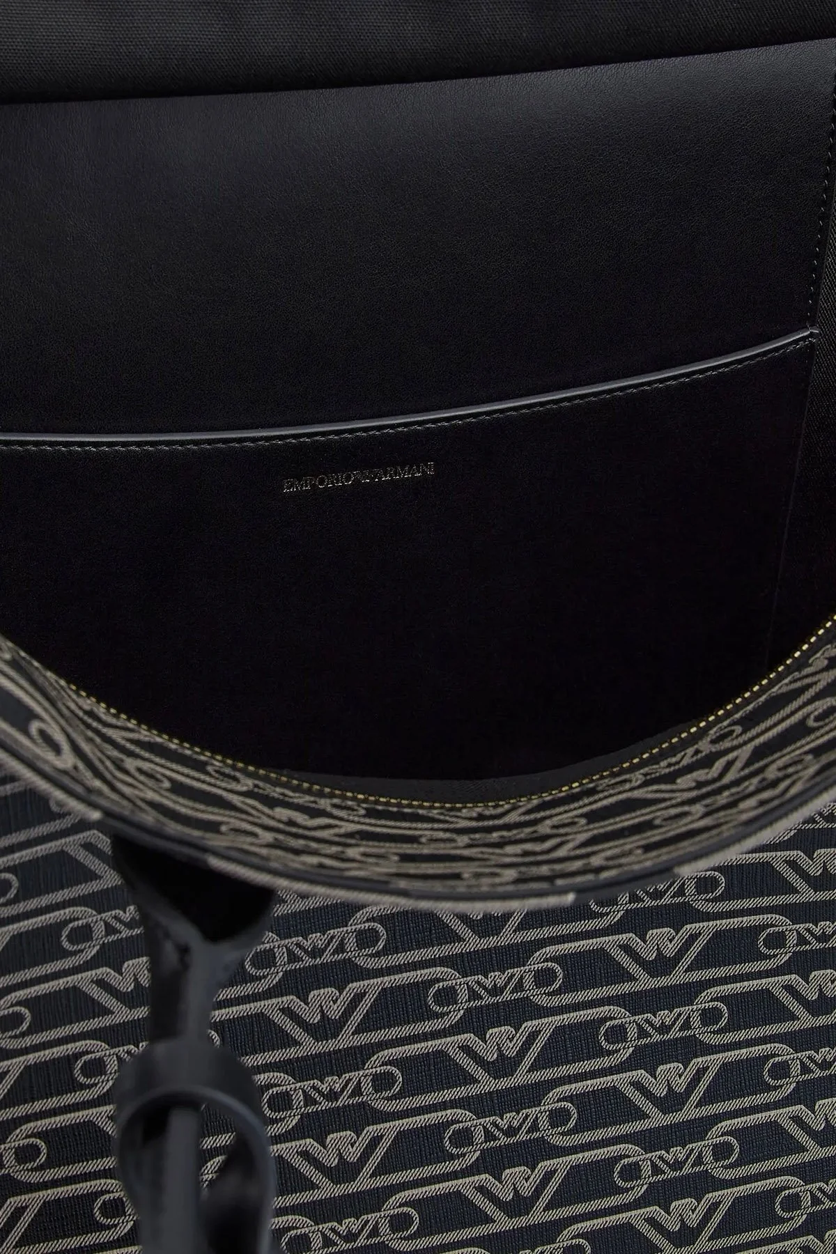 Emporio Armani Logolu Çıkarılabilir Askılı Büyük Bayan Çanta EW000370 AF11951 FC033 SİYAH-EKRU - 5