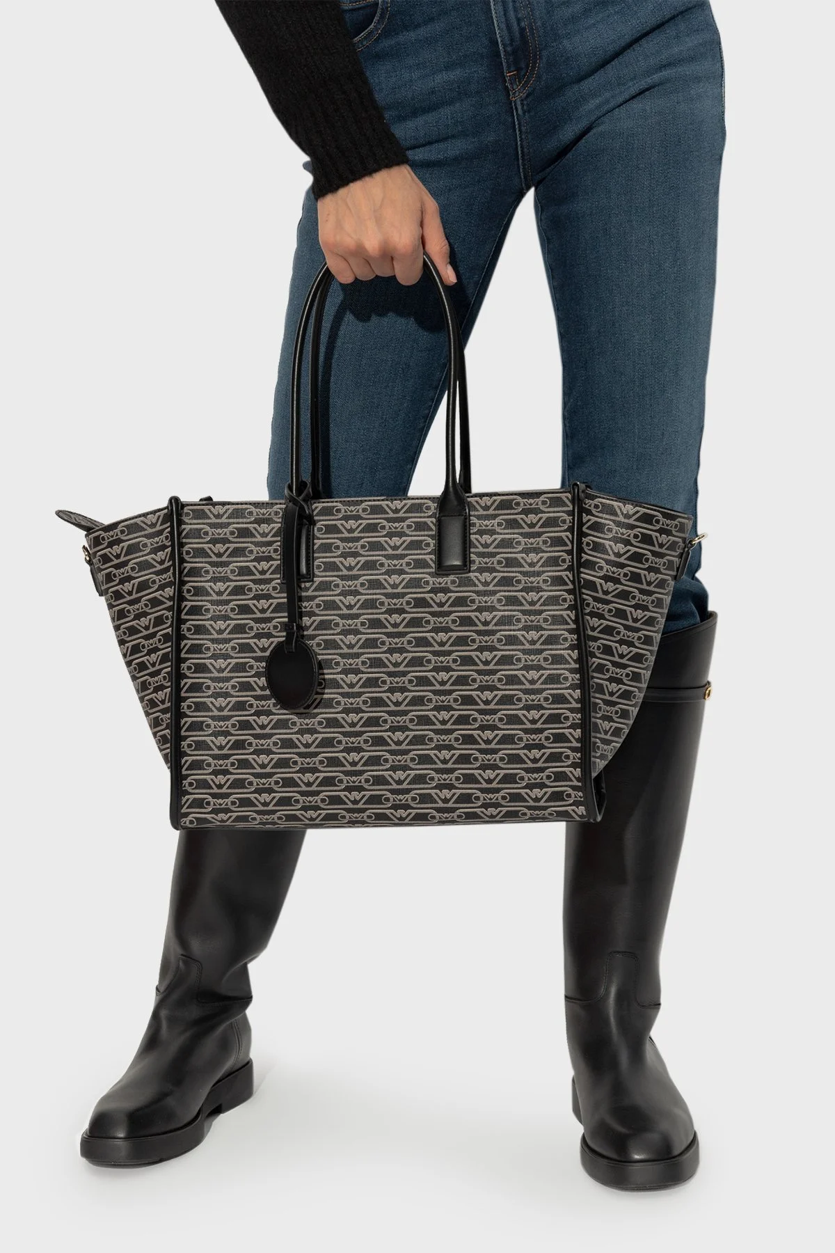 Emporio Armani Logolu Çıkarılabilir Askılı Büyük Kadın Çanta EW000370 AF11951 FC033 SİYAH-EKRU - 2