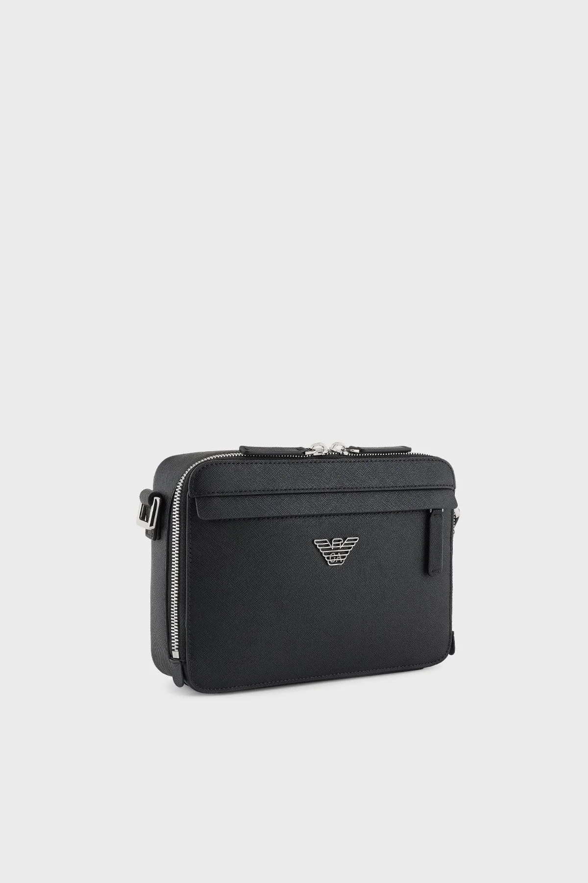 Emporio Armani Logolu Çıkarılabilir Askılı Erkek Çanta EM001186 AF13805 UC001 SİYAH - 3