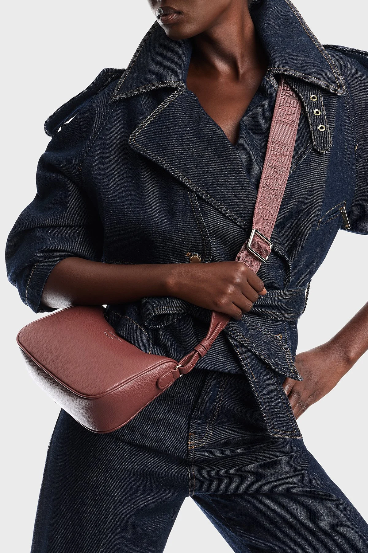 Emporio Armani Logolu Çıkarılabilir Askılı Kadın Çanta EW000539 AF12036 M6453 Bordo - 2