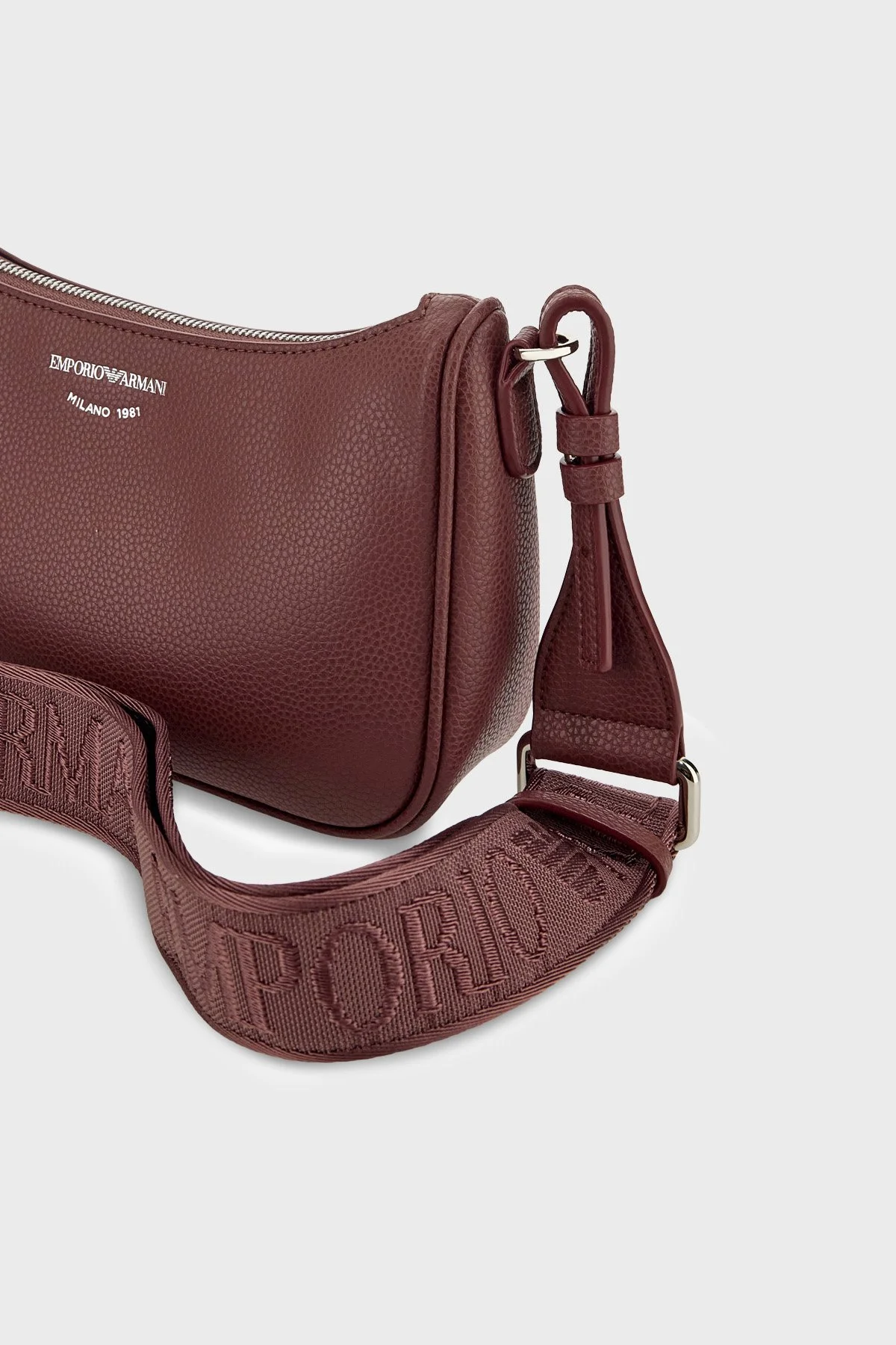Emporio Armani Logolu Çıkarılabilir Askılı Kadın Çanta EW000539 AF12036 M6453 Bordo - 5