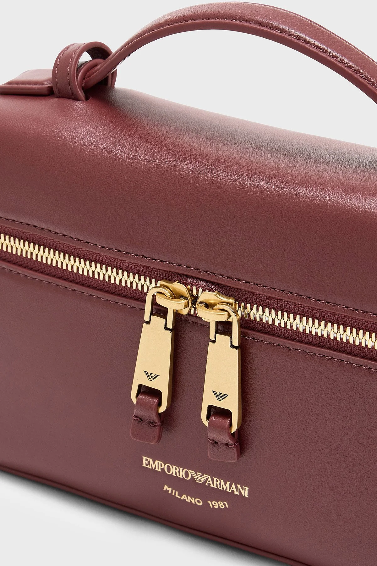 Emporio Armani Logolu Çıkarılabilir Askılı Kadın Çanta EW004564 AF32959 U6002 Bordo - 6