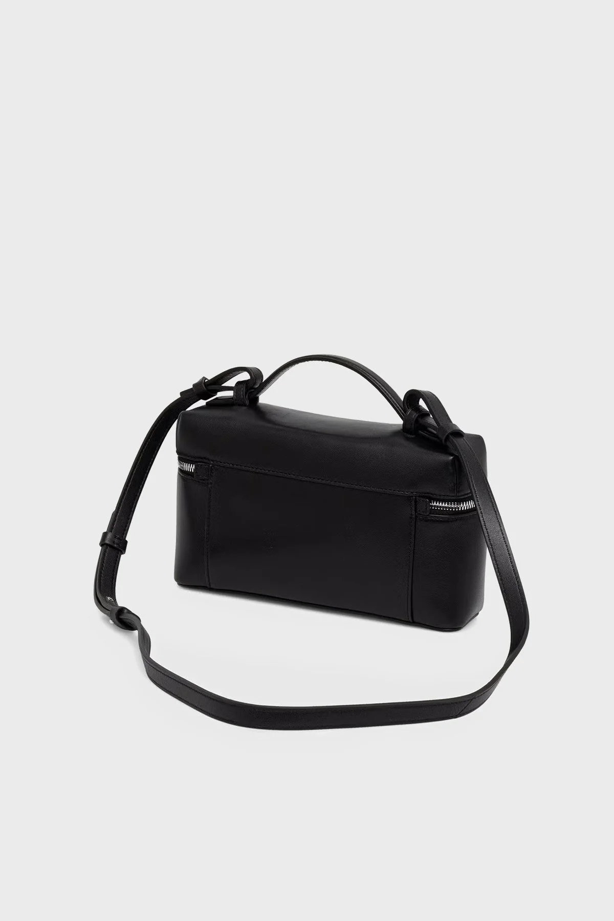 Emporio Armani Logolu Çıkarılabilir Askılı Kadın Çanta EW004564 AF32959 UC001 Siyah - 2